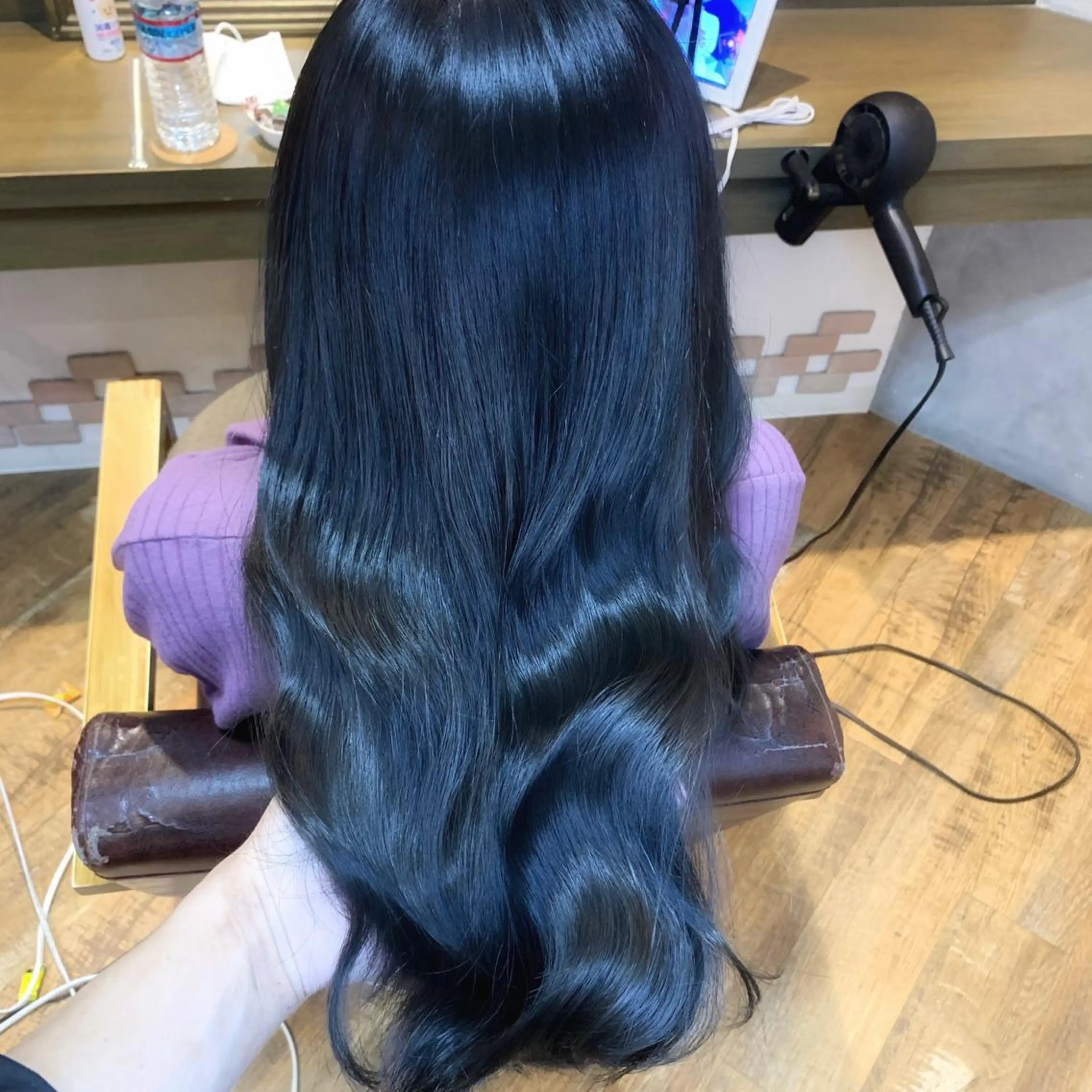 ロング カラー グレージュ アイスグレージュ ✨️美髪矯正×似合わ せ艶カラー✨藤田透のヘアスタイル