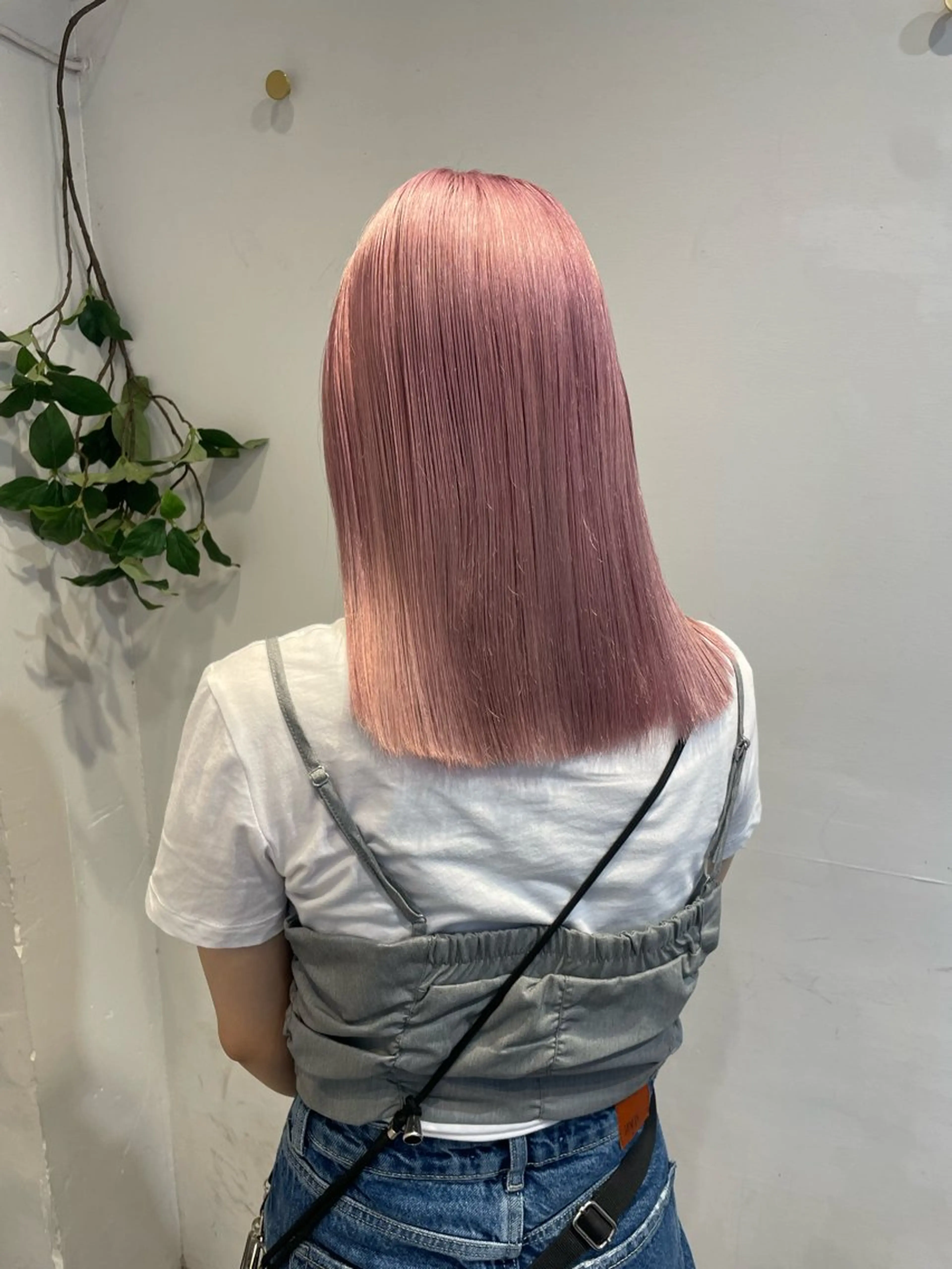 ミディアム カラー オレンジ ヘアカラー soto.所属・ショートカット♡ 石川優奈のヘアスタイル