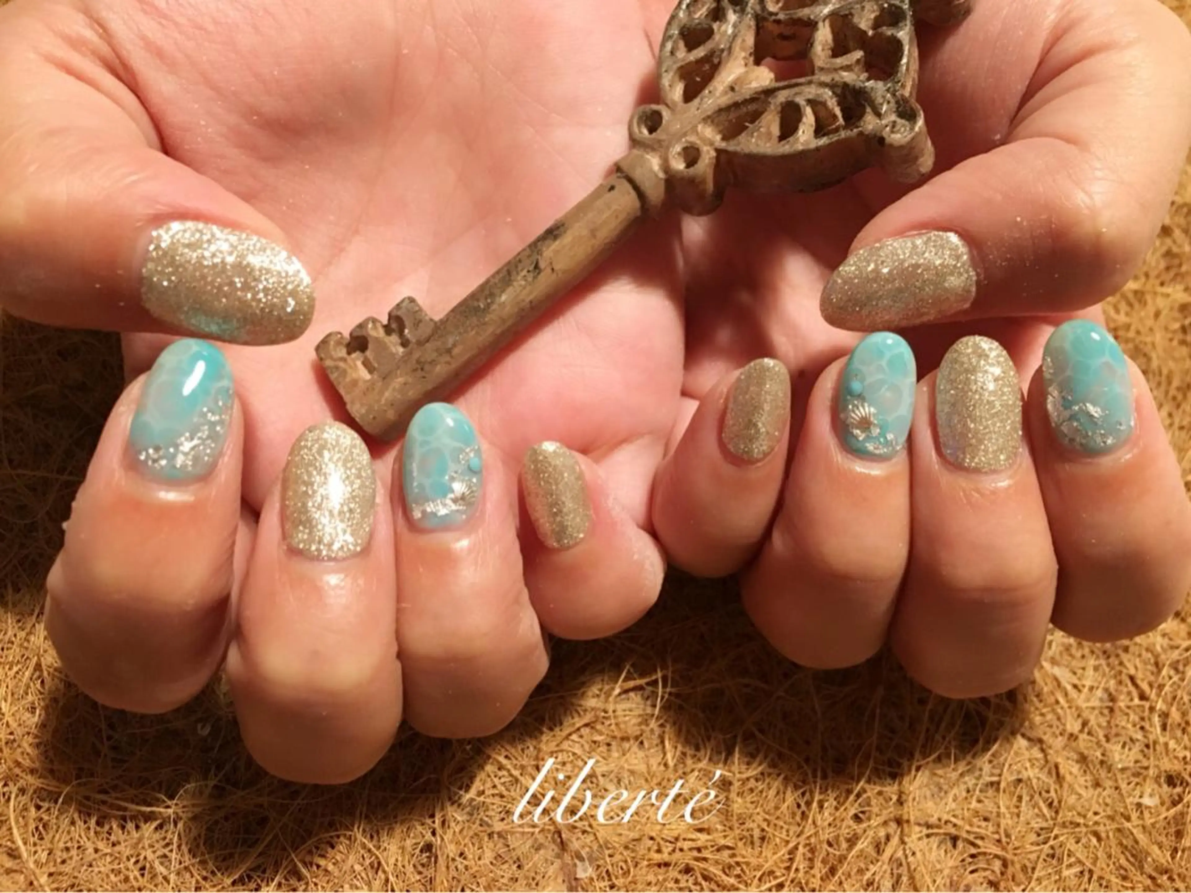 ネイル liberté (リベルテ)のネイルデザイン