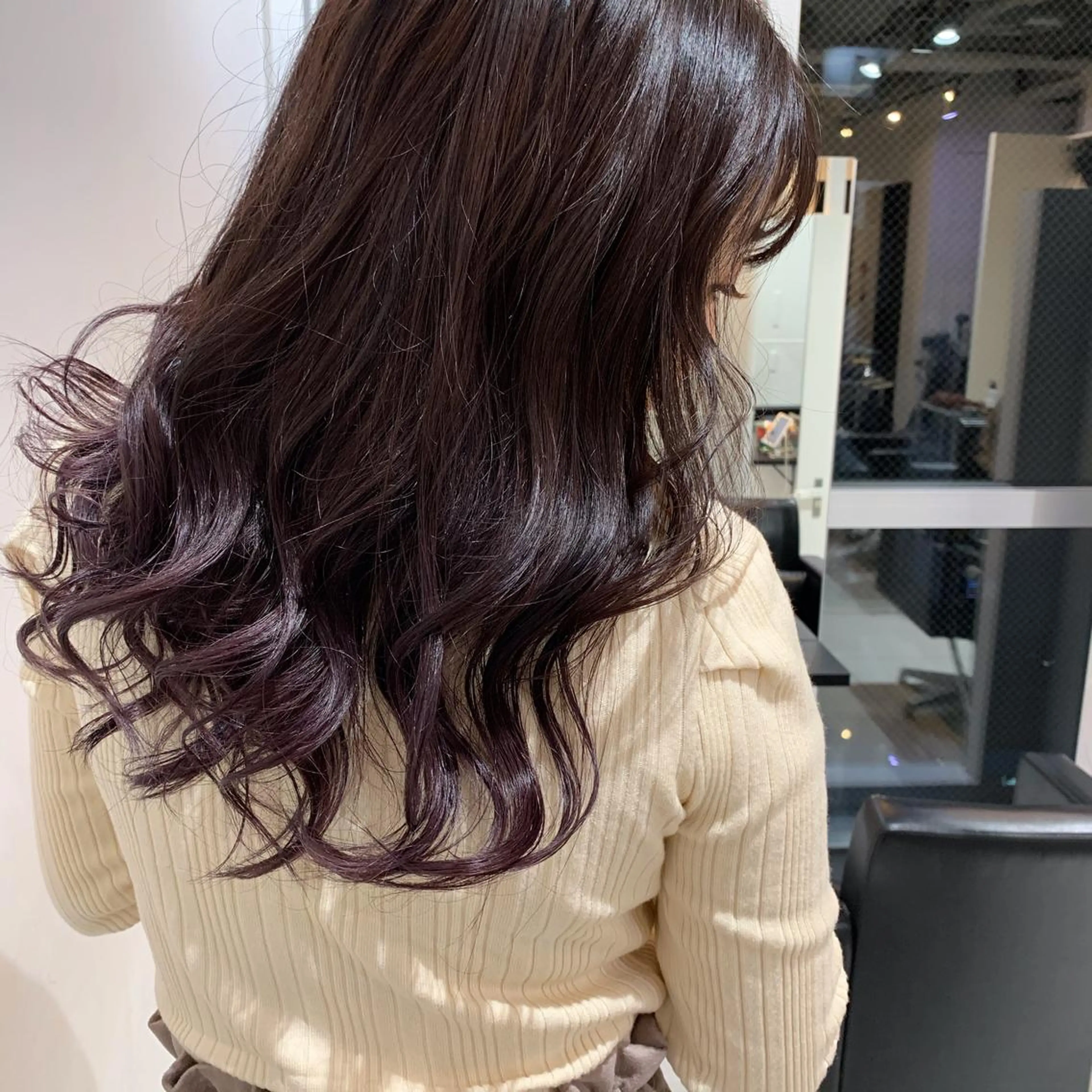 ロング カラー ラベンダーカラー momo所属・メンズヘアメイク 🩵Mayuki🩵のヘアスタイル