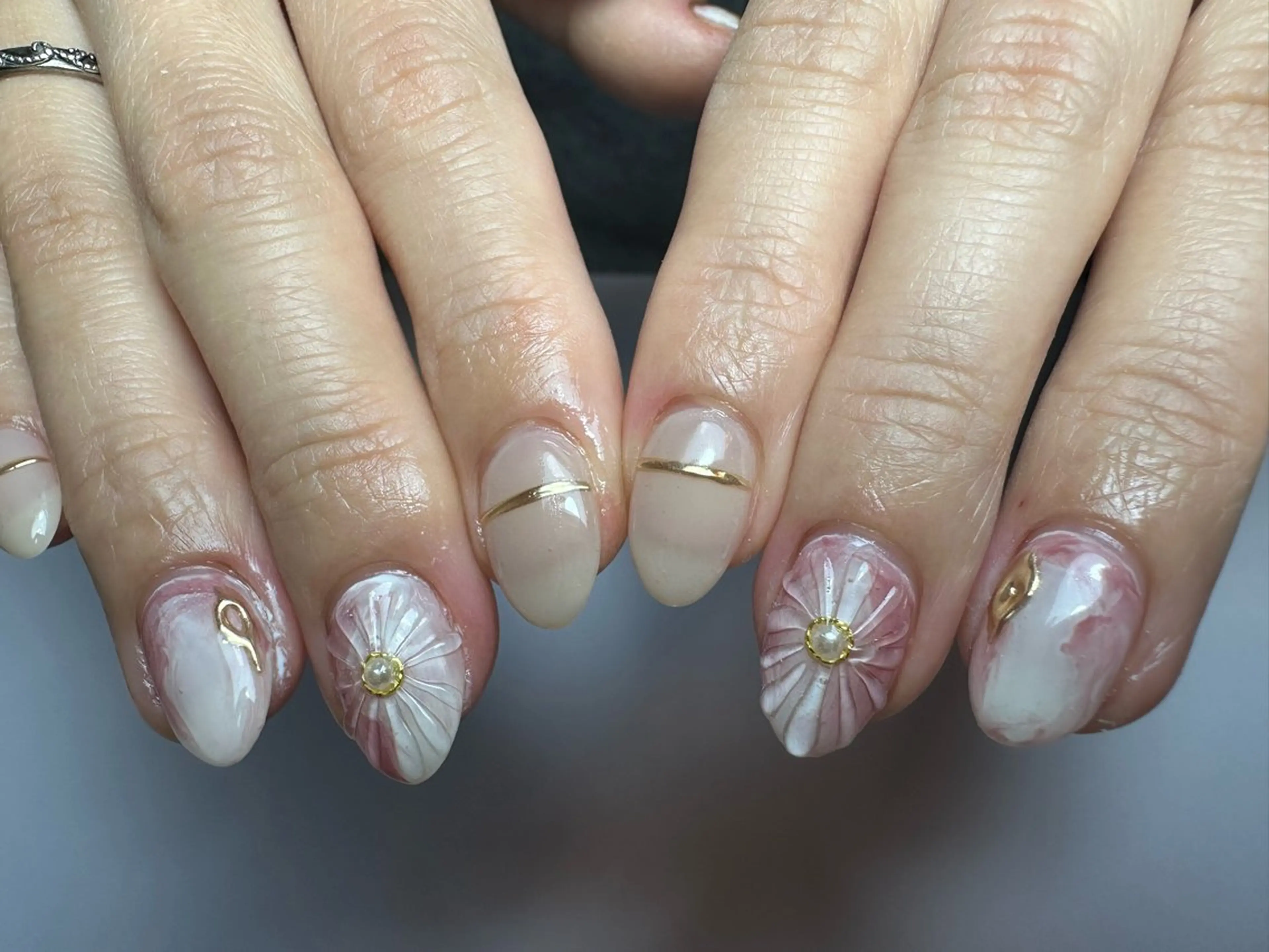 ミディアム ハンドネイル shandy nail所属・shandy nailのネイルデザイン