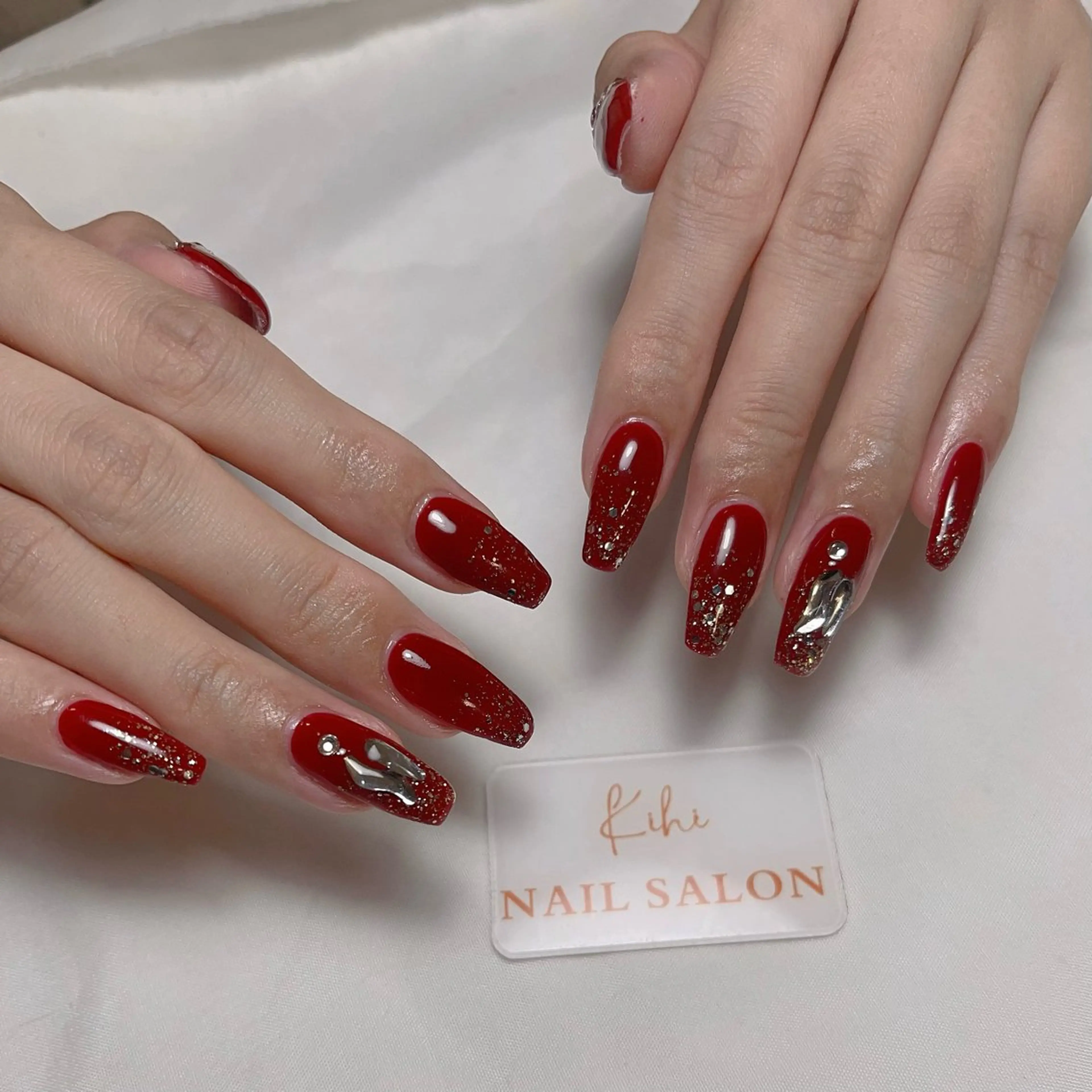 ネイル アートネイル フレンチネイル ジェルネイル グラデーション 韓国ネイル ハンドネイル 💕鈴木ユリ パラジェル/オフ無料のネイルデザイン