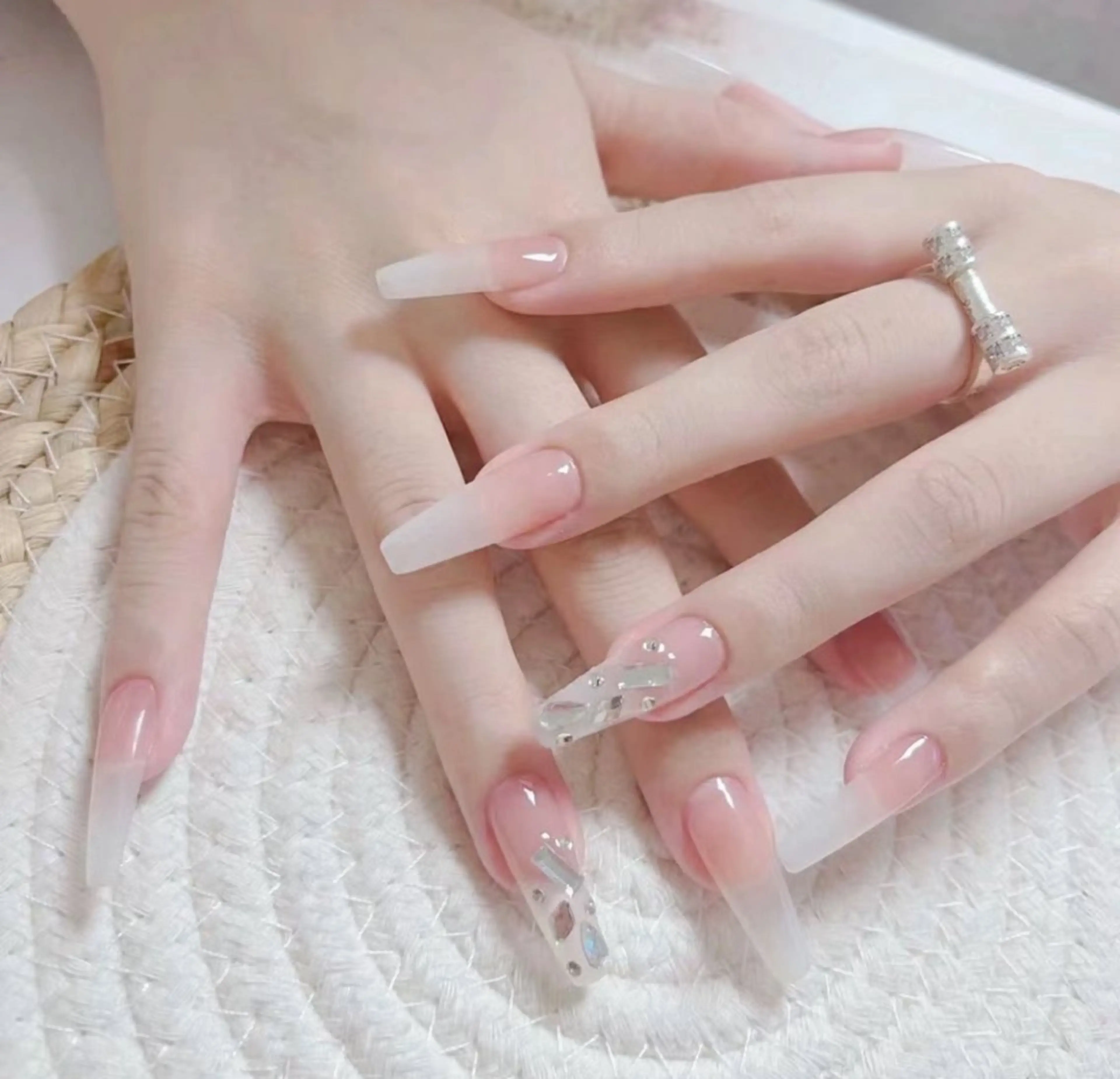 カラー 丸山 珠奈のエステ・リラクイメージ