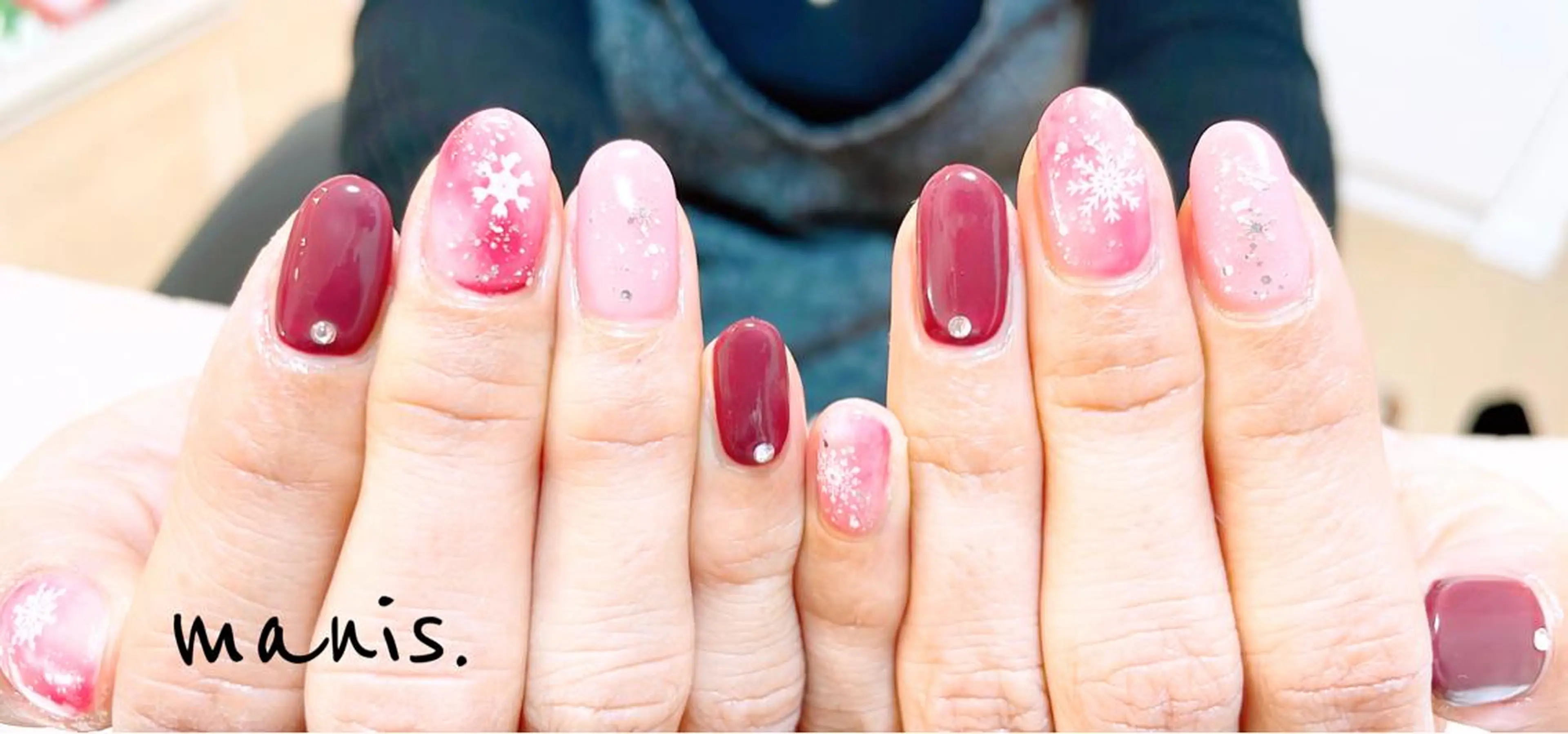 ネイル manis .のネイルデザイン