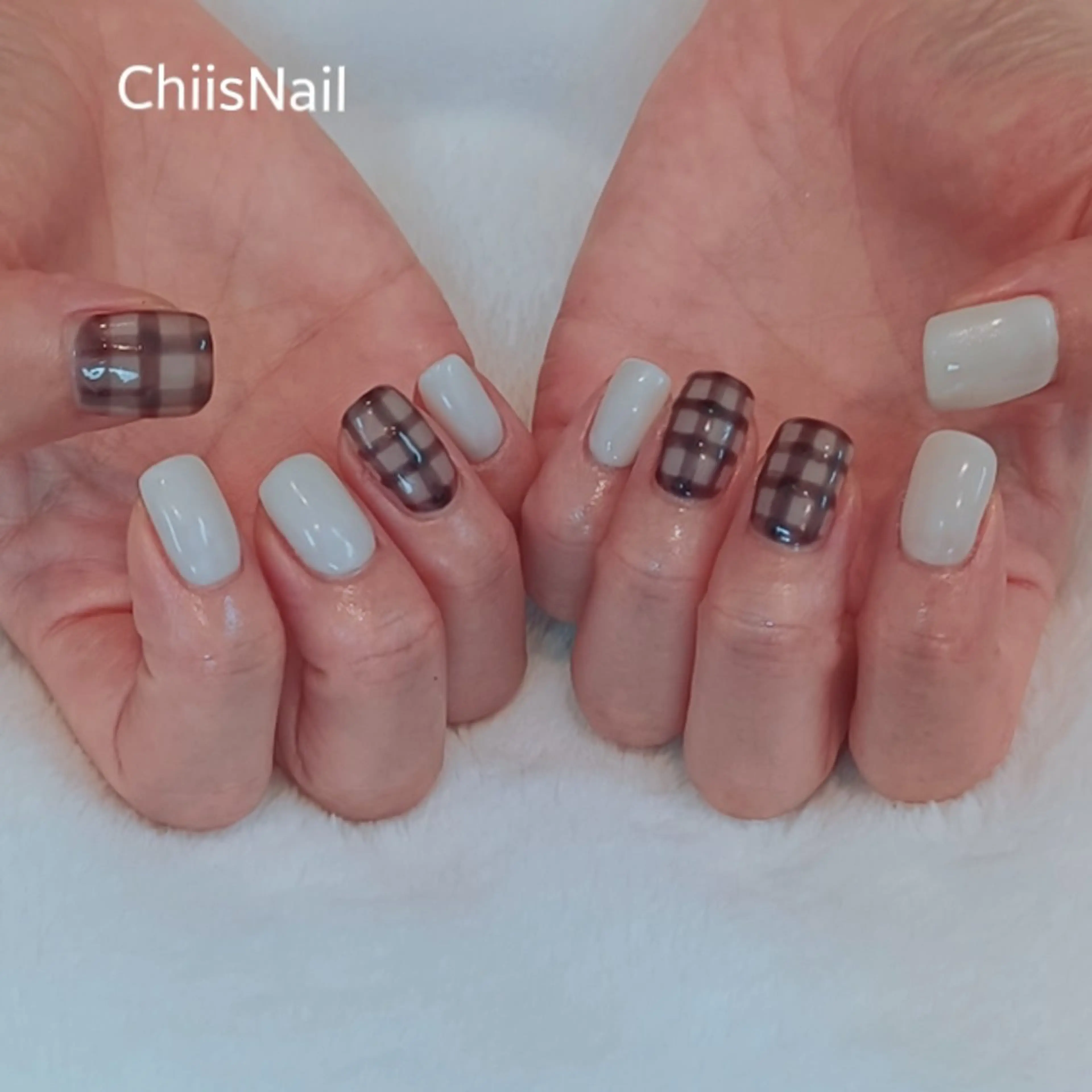 ネイル ChiisNail ﾁｨｽﾞﾈｲﾙのネイルデザイン