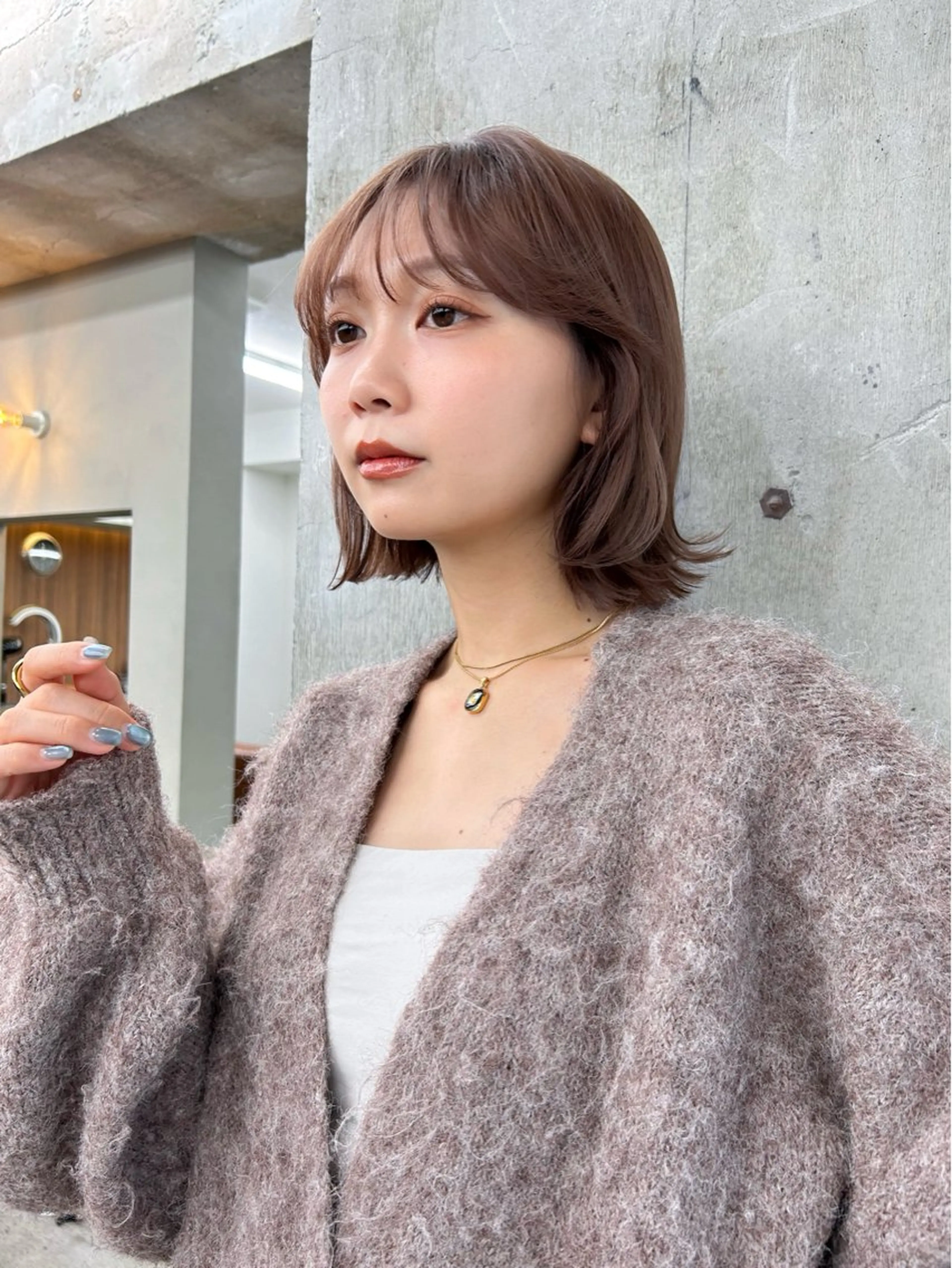 ショート カラー カット ヘアカラー トリートメント 透明感/ベージュ /kazui🐈のヘアスタイル