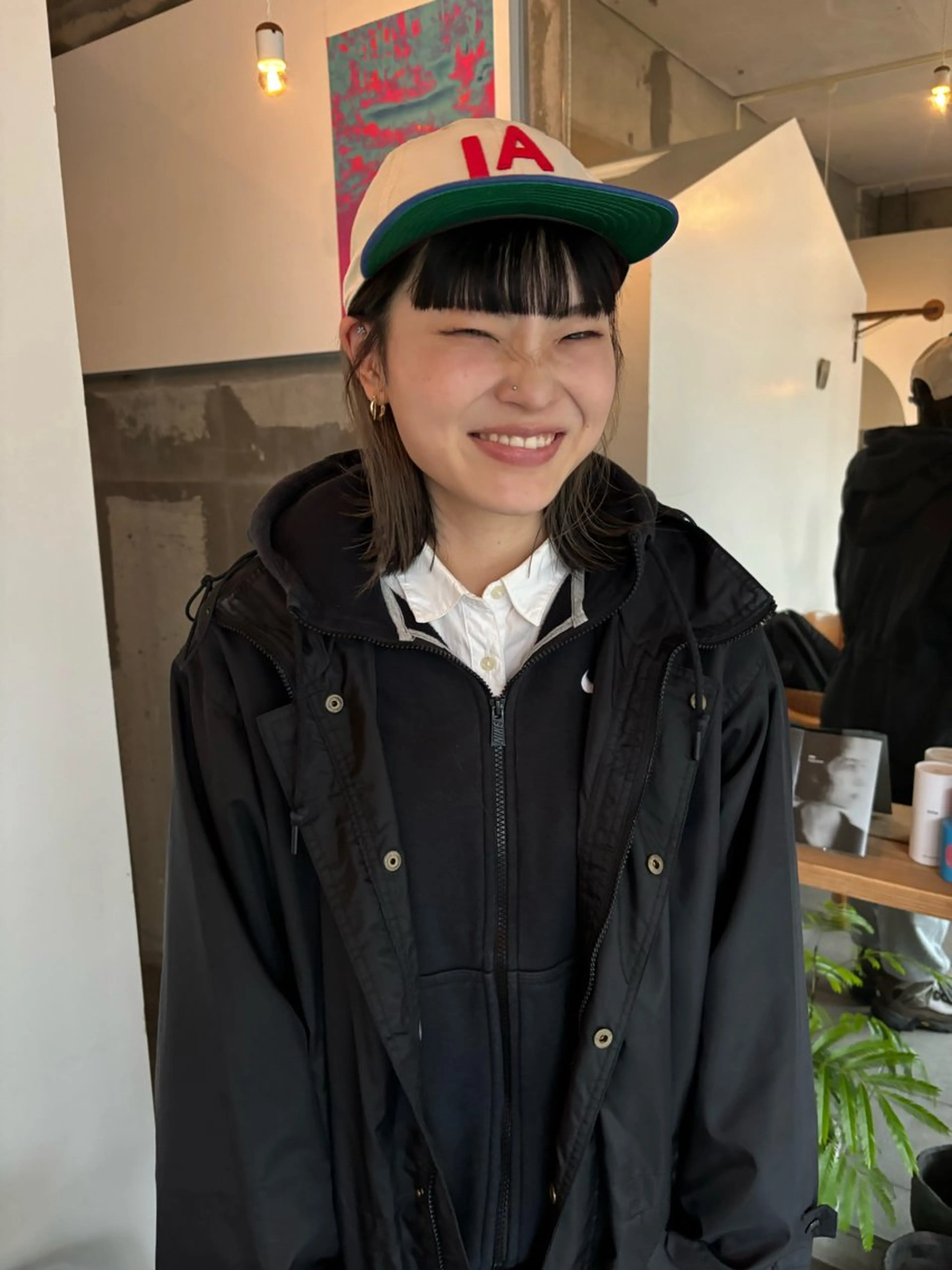 ミディアム mirai/レイヤー ボブ/ショートのヘアスタイル