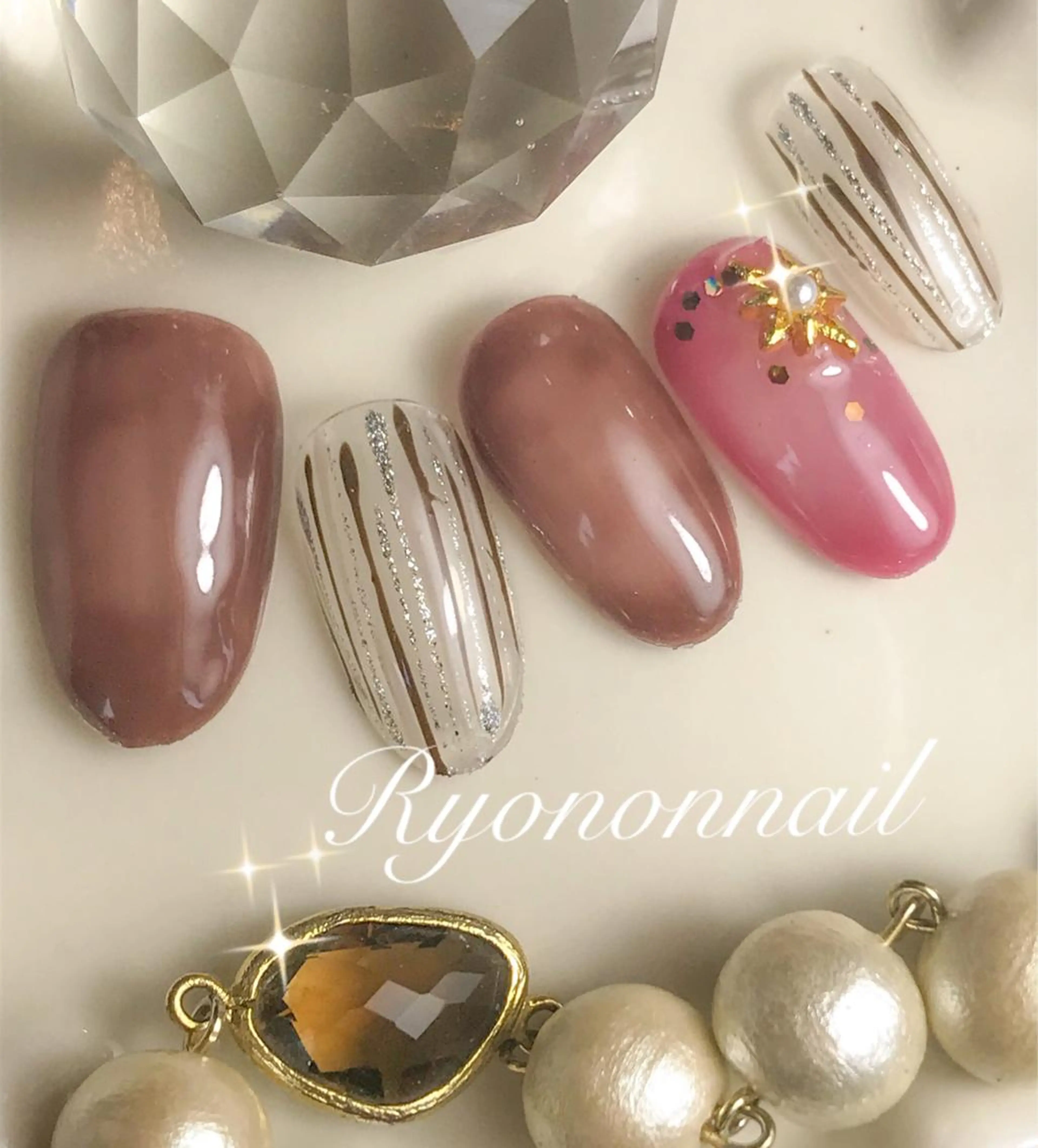 ネイル Ryononnail(リョノンネイル)所属・Ryononnail 上谷典子のネイルデザイン