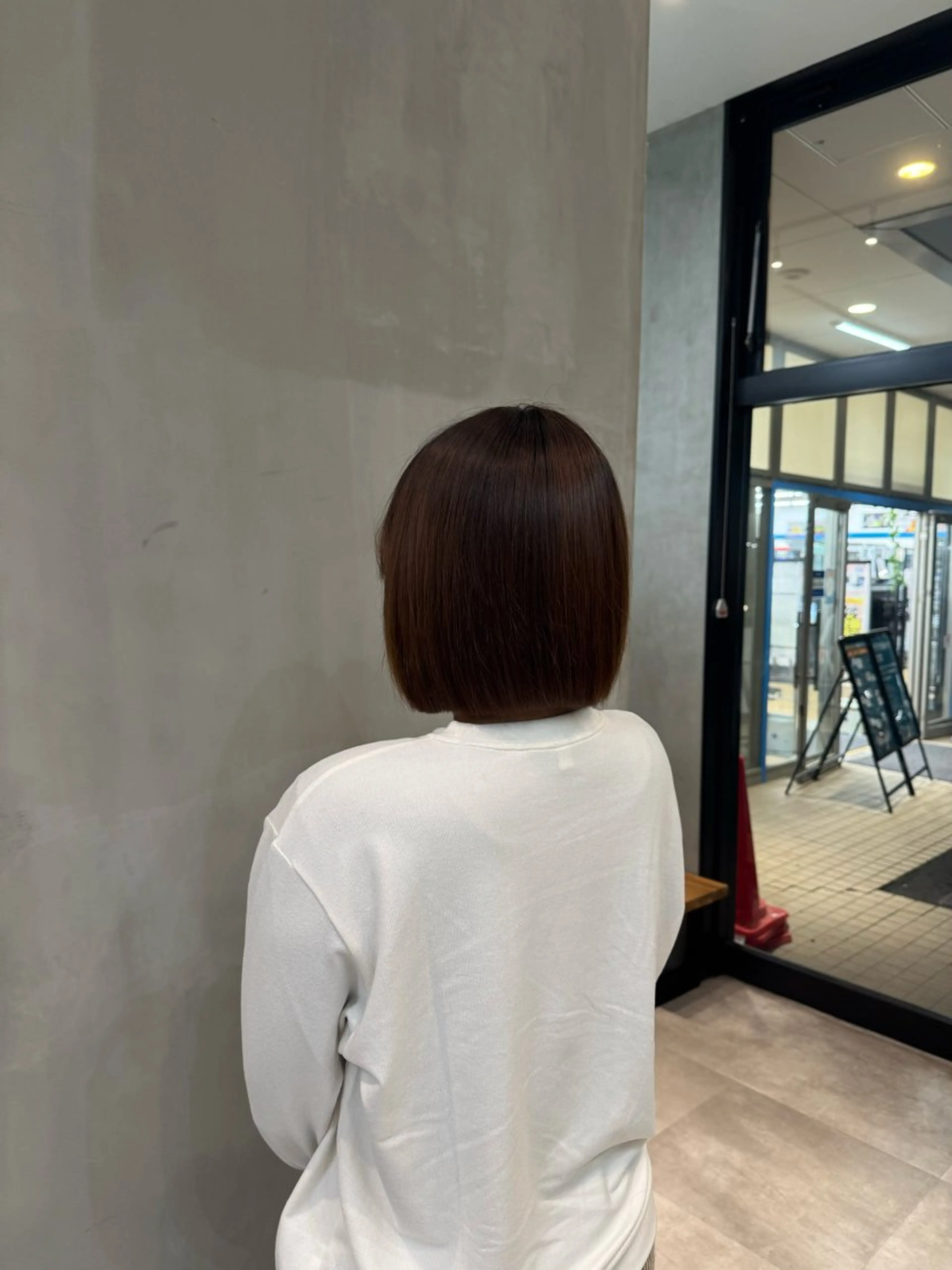 ショート ボブ ラフィスヘアーヴィレ所属・赤羽根 周のヘアスタイル