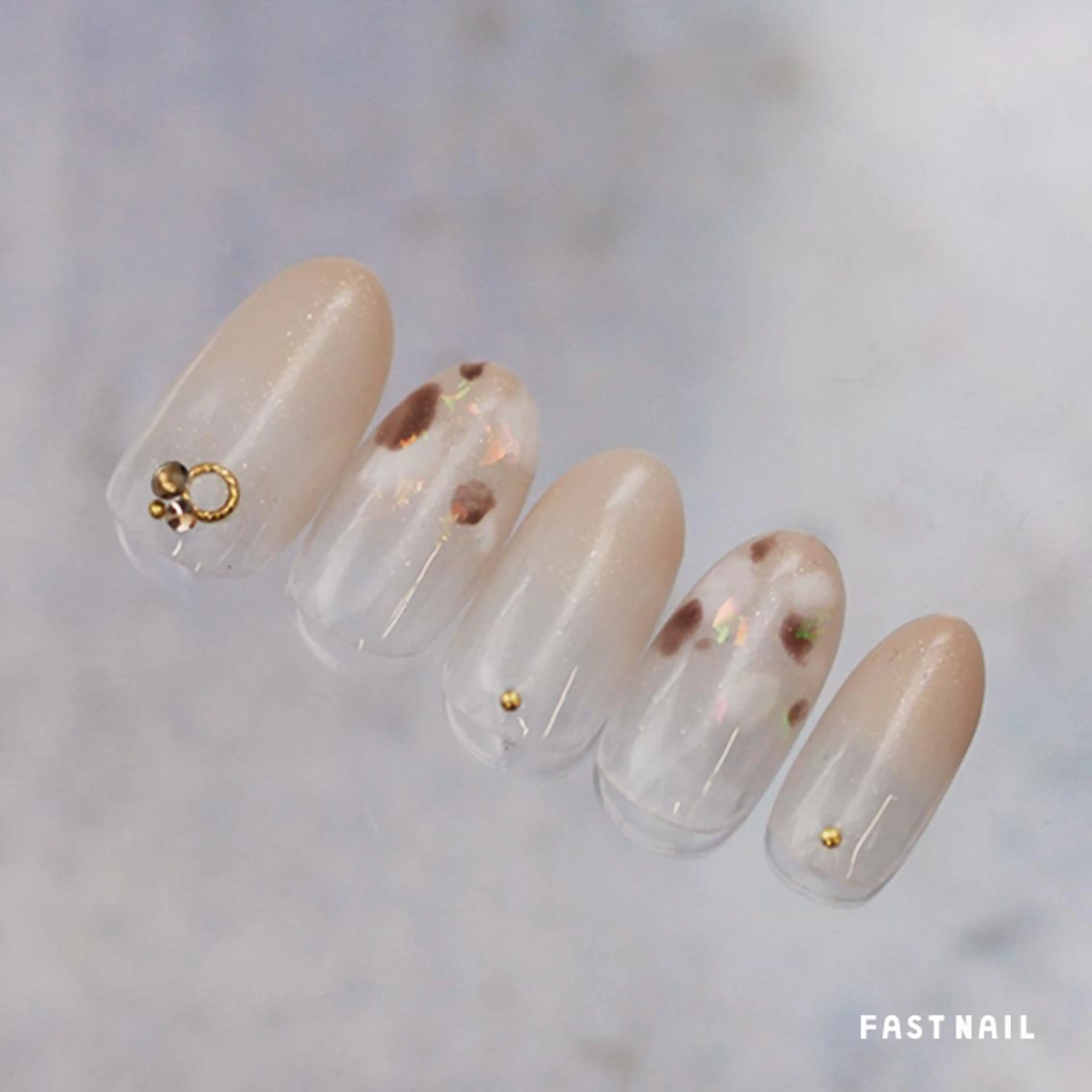 ネイル べっ甲ネイル ファストネイル　ロコ 志免のネイルデザイン