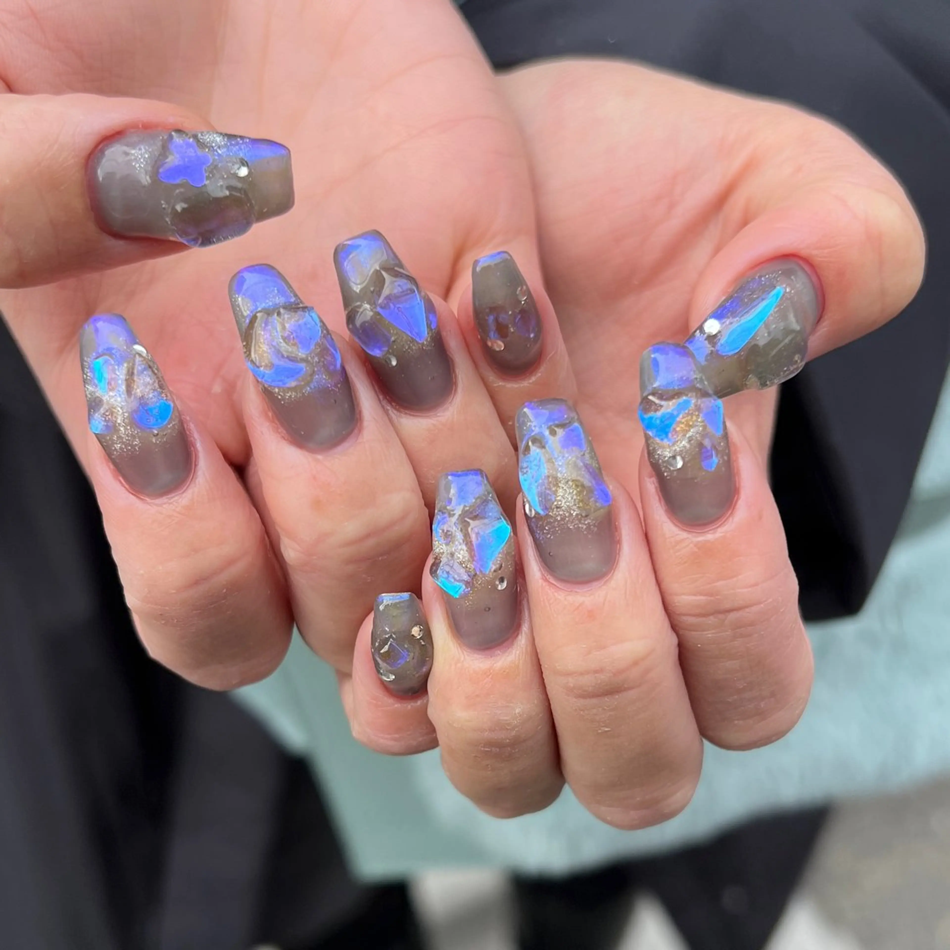 ネイル ハンドネイル 河野 弥月のネイルデザイン