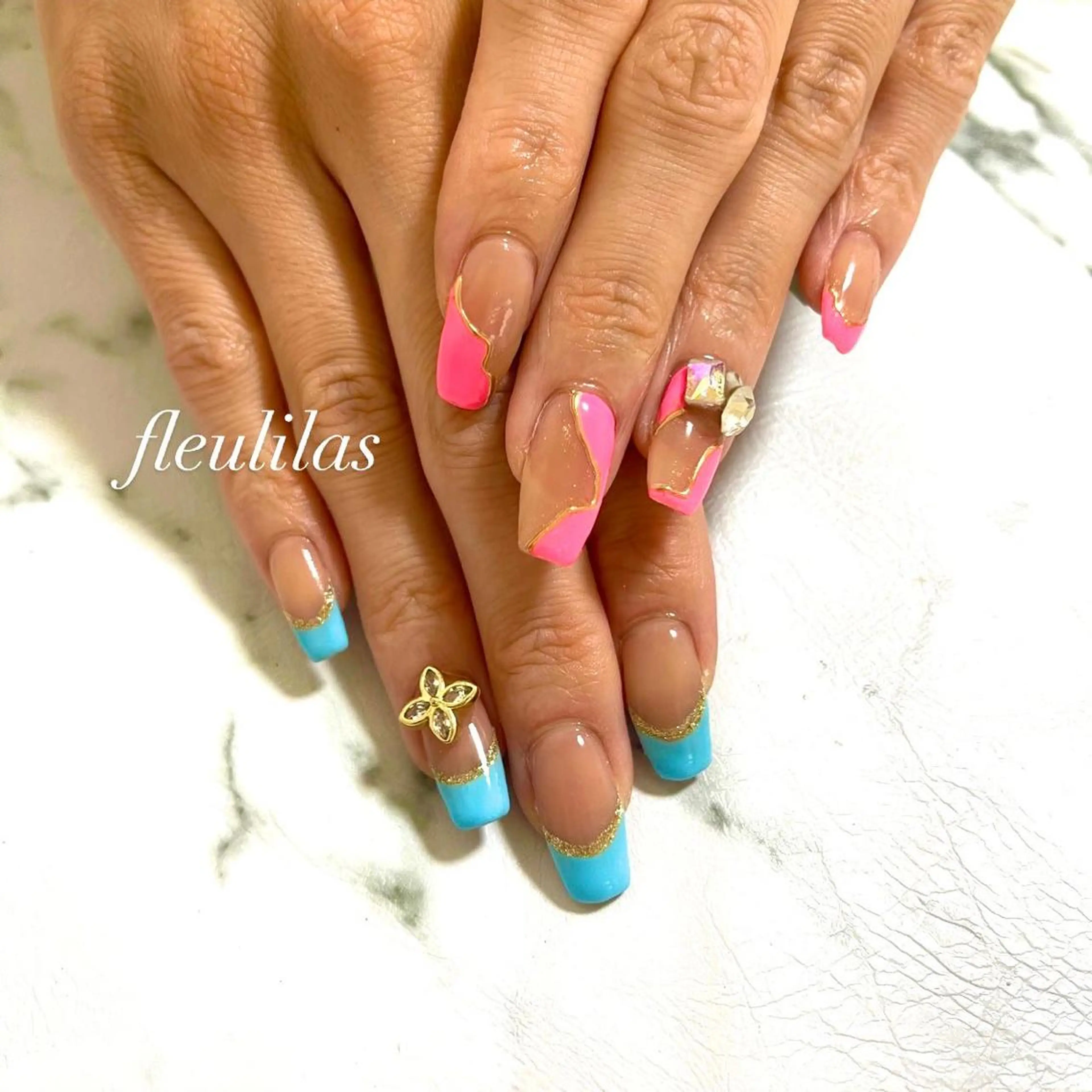 ネイル フレンチネイル ミラーネイル 持ち込み fleulilas 松葉のその他イメージ