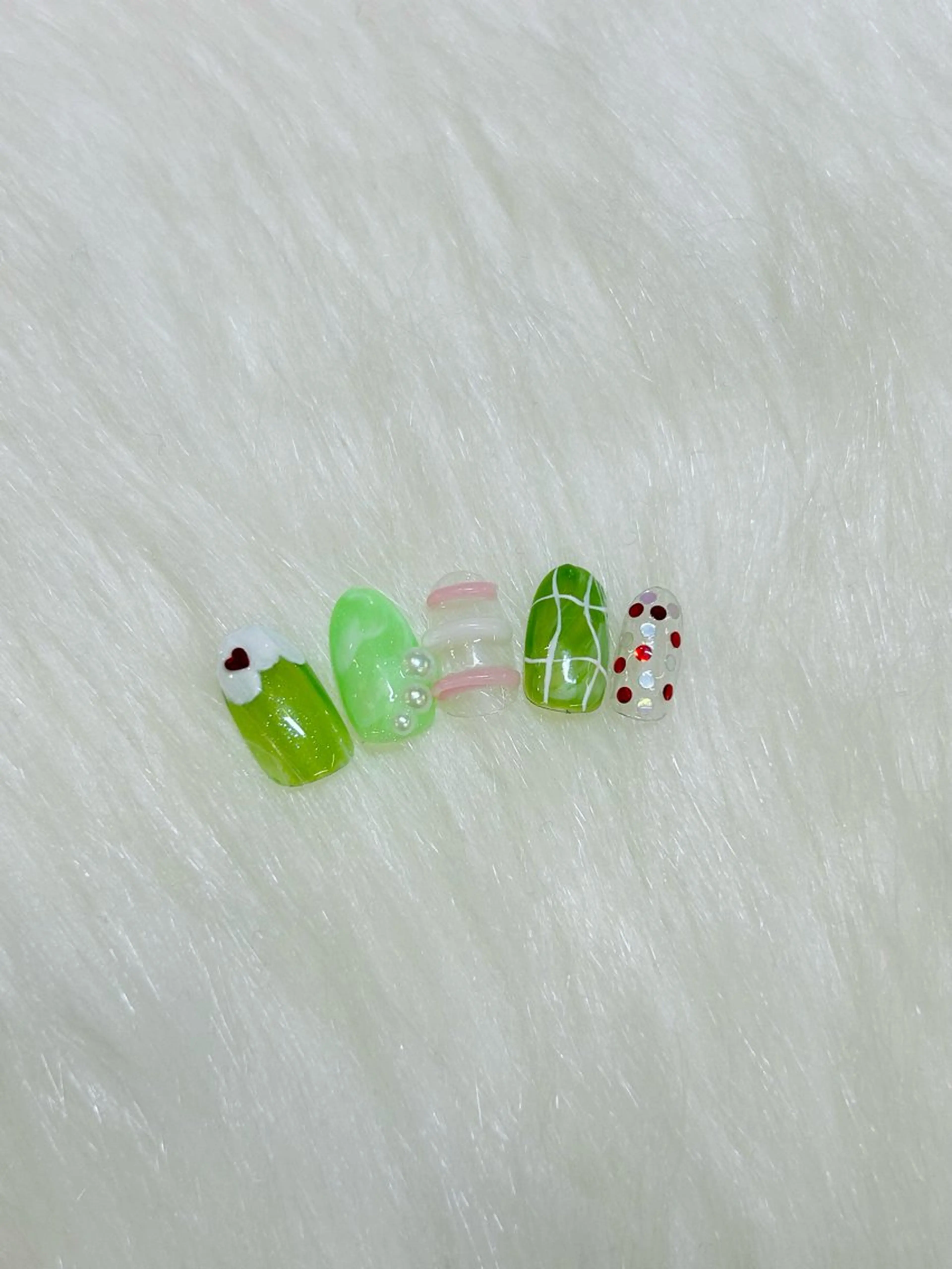 ネイル 鈴木 亜和音のネイルデザイン