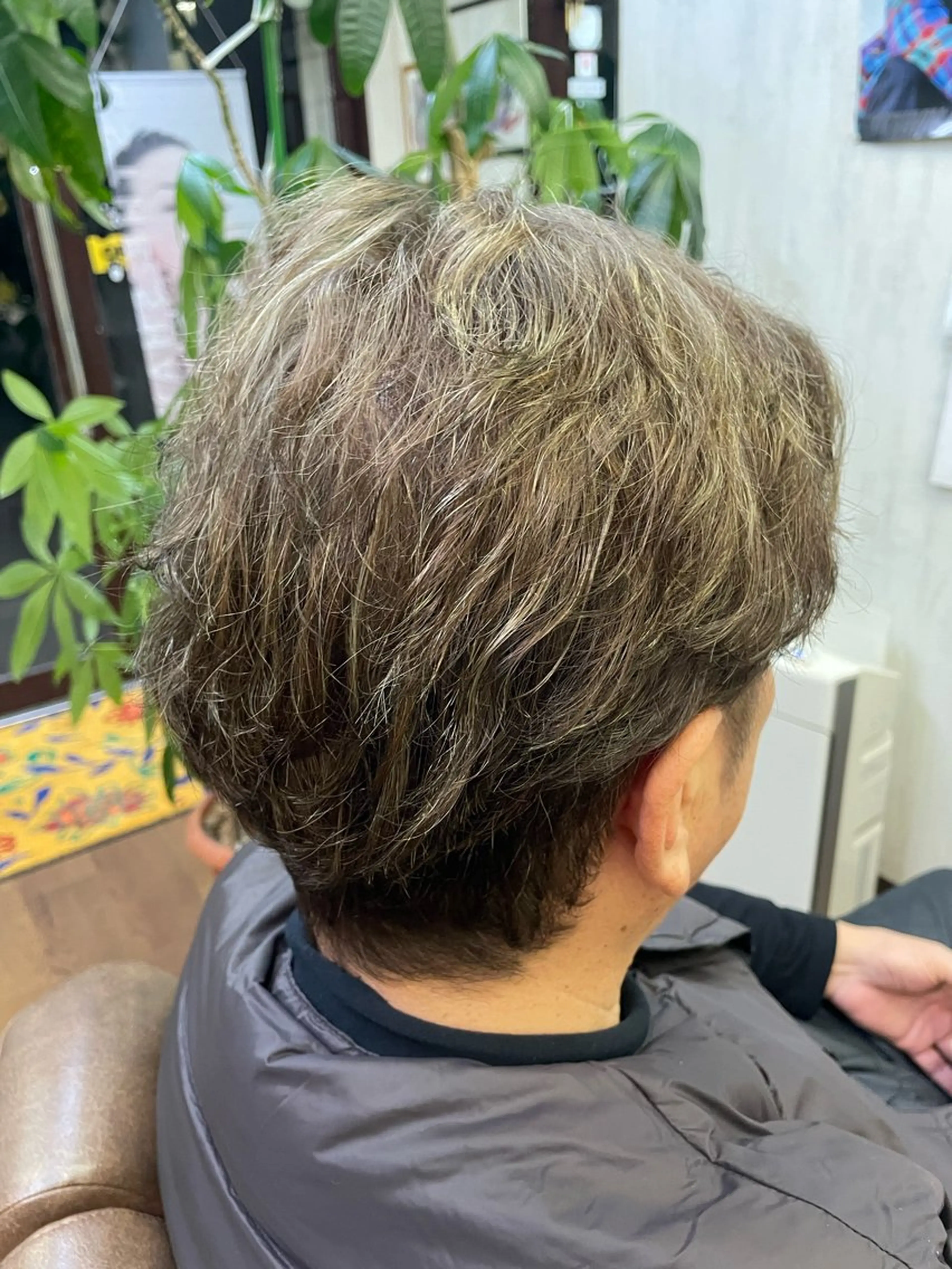 カラー ブリーチ メッシュ ヘアークリニックアルチザン所属・アルチザン さやのその他イメージ