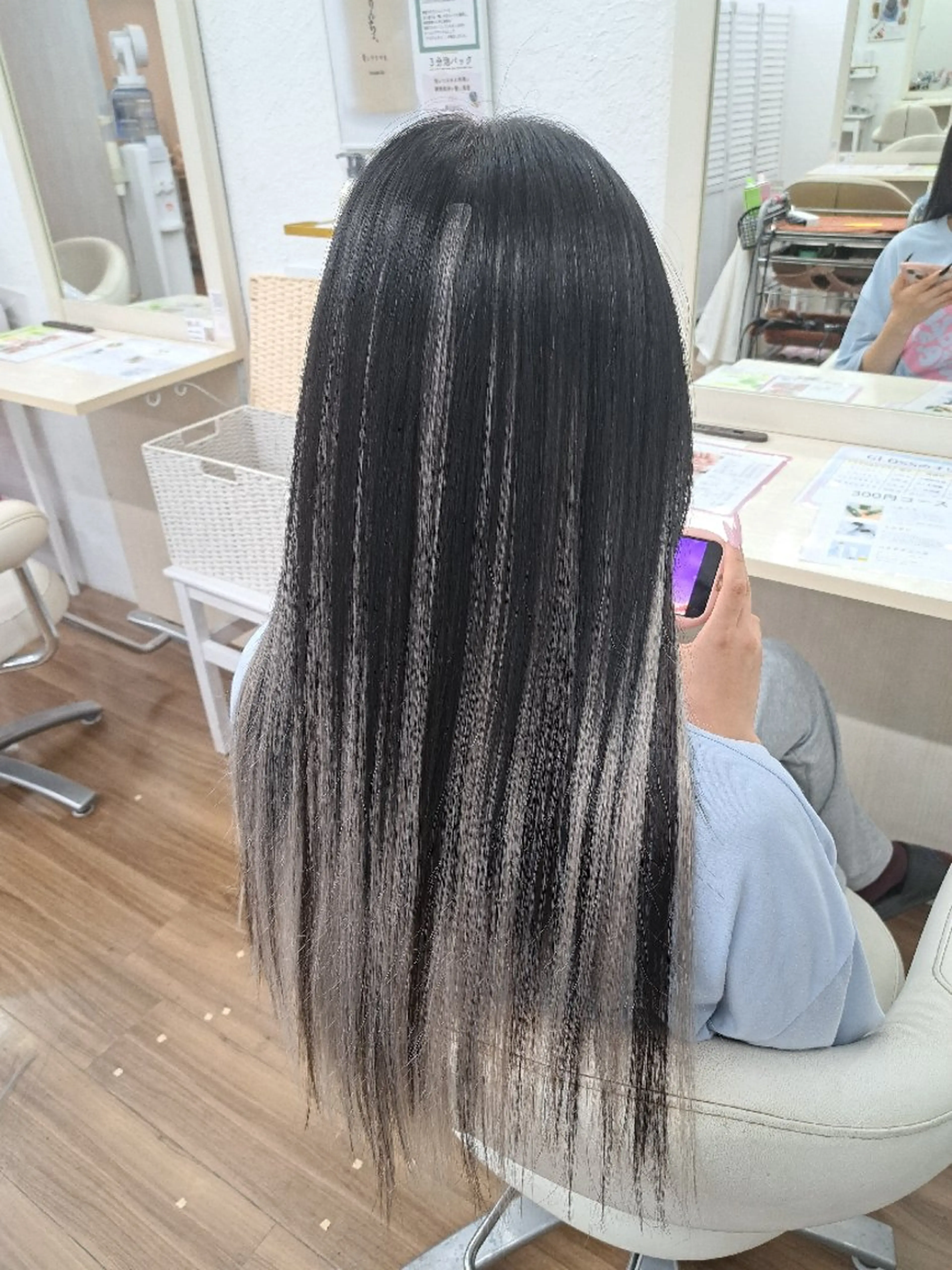 ロング カラー バレイヤージュ ハイライトカラー エクステ ハイライト レイヤーカット エクステ GLOSS❤︎ Harunaのヘアスタイル