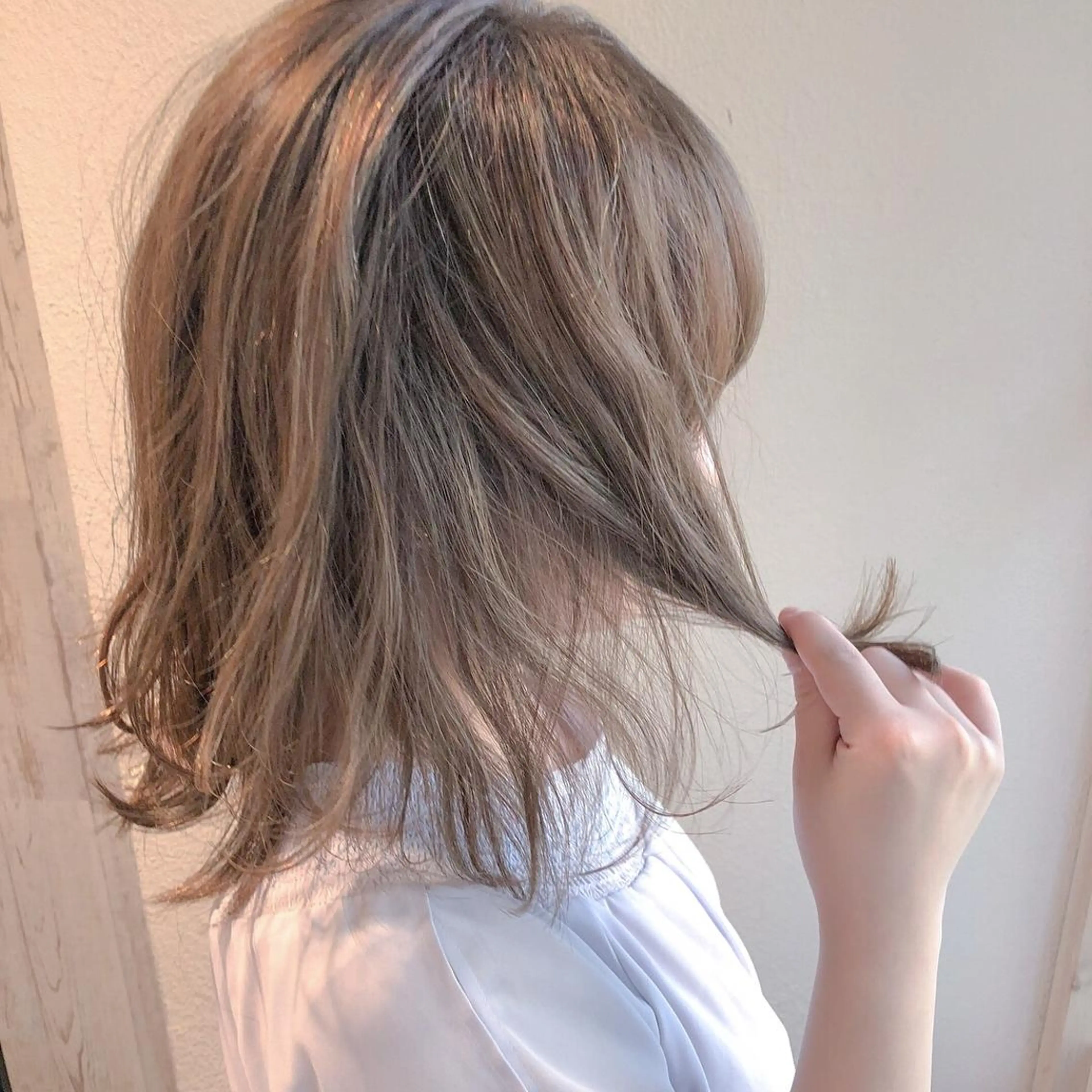 ミディアム カラー ブリーチ ダブルカラー 【1日2名様限定】 AFLOAT白川雄副のヘアスタイル