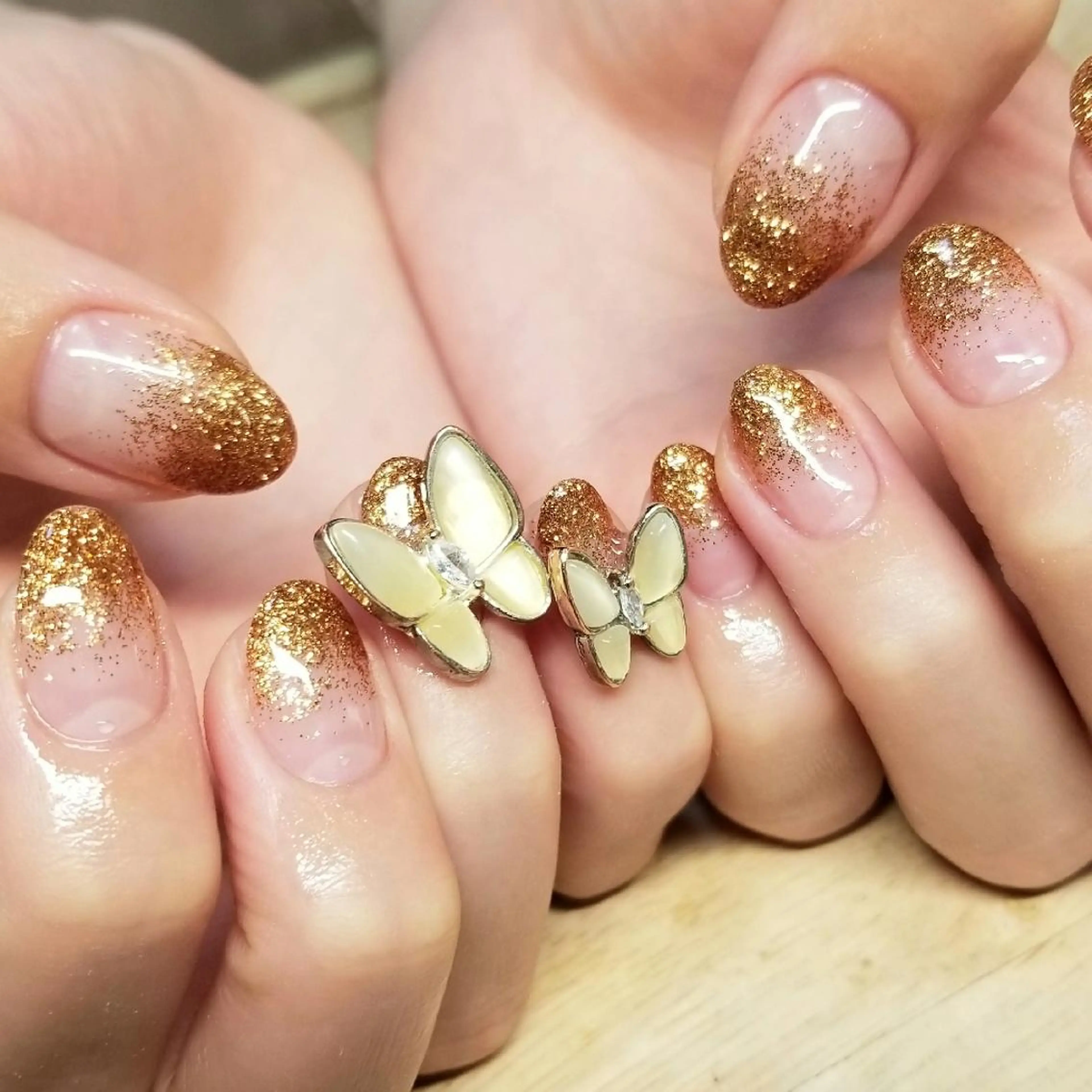 ネイル L'instant  Nail Artzのネイルデザイン