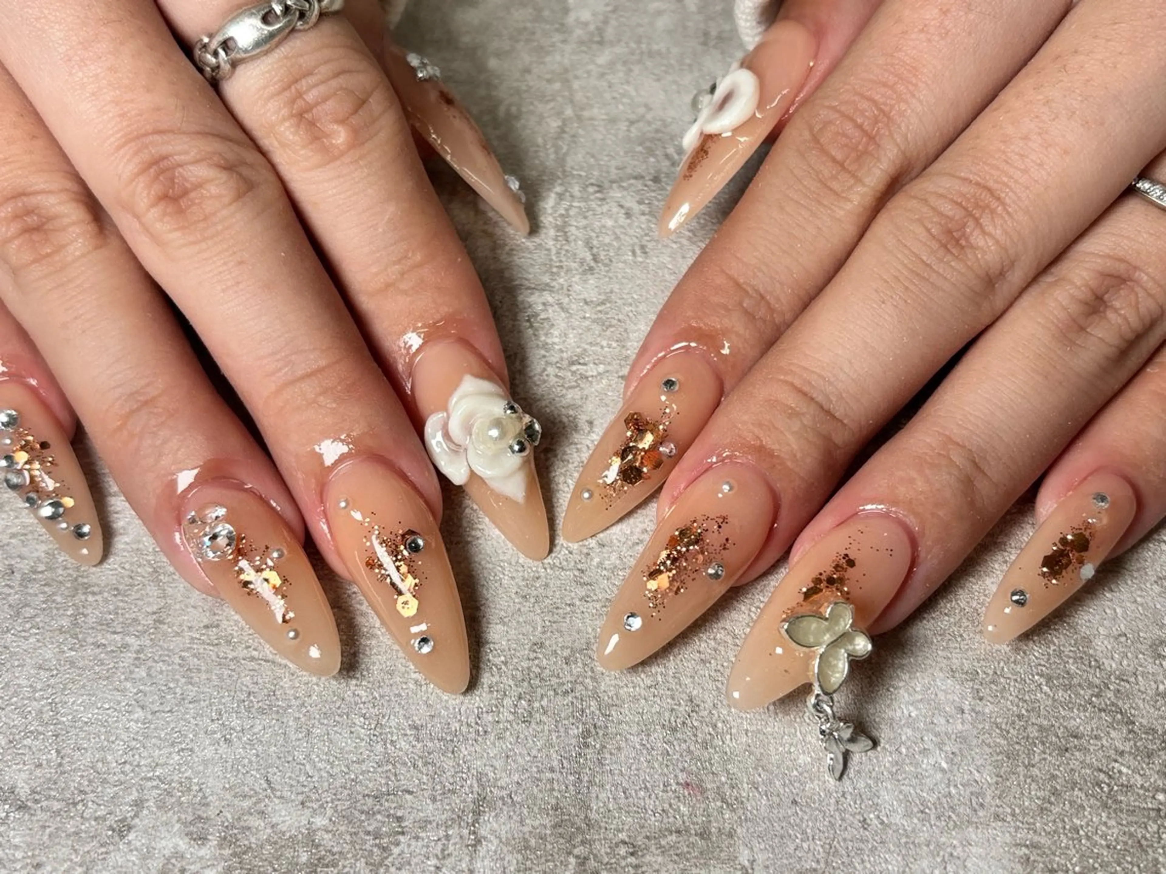 ネイル HaL NaiLのネイルデザイン