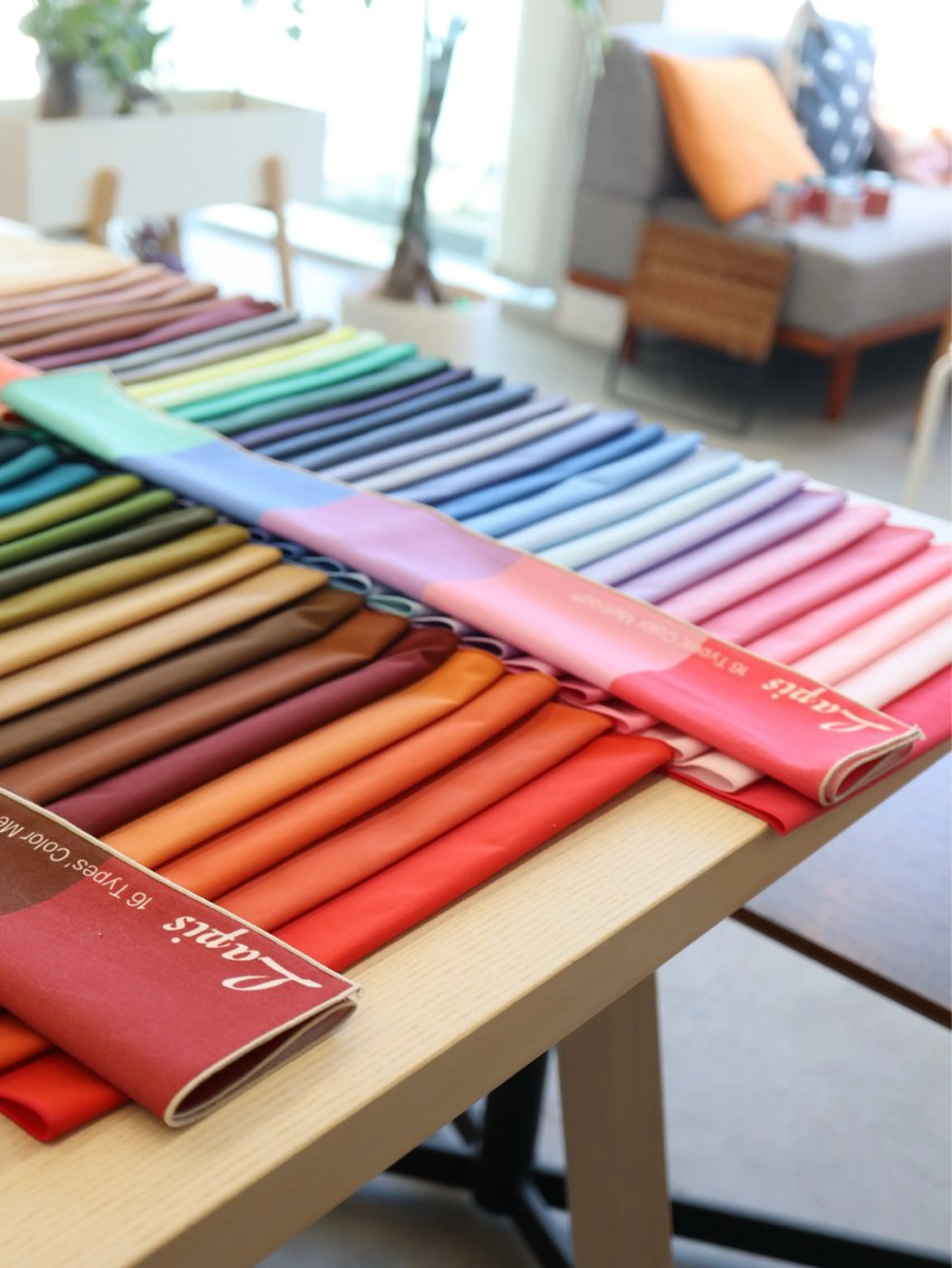 16タイプパーソナルカラー診断+骨格診断+顔タイプ診断を行います。ペアでの診断枠です。の写真