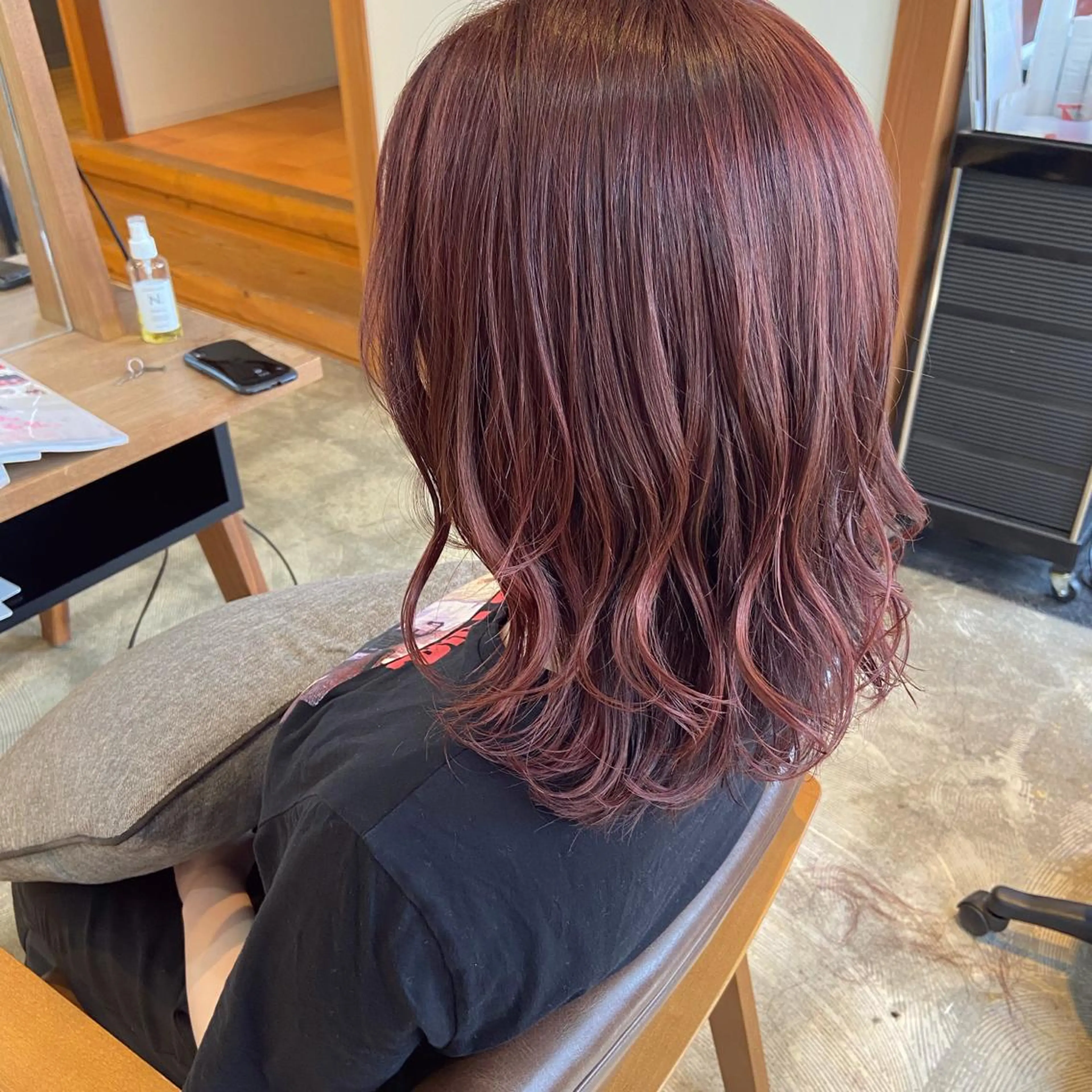 ミディアム 小玉 杏華のヘアスタイル