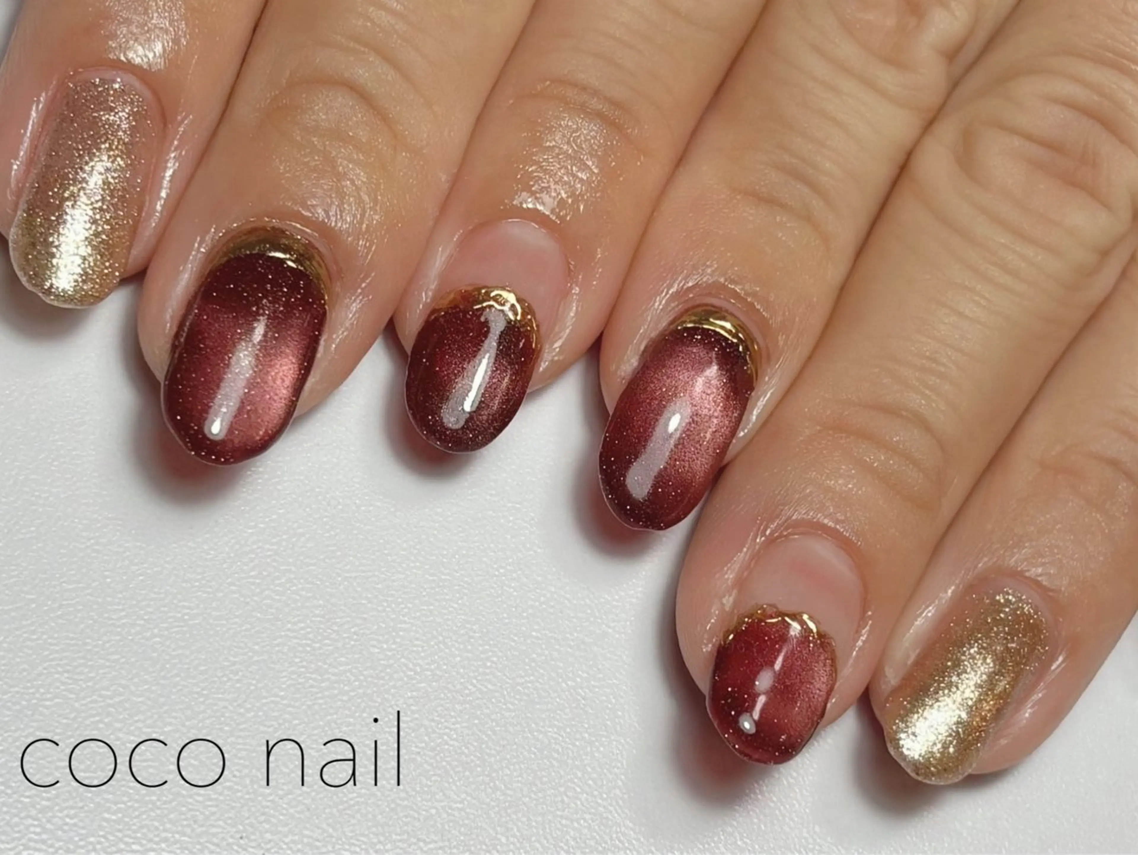ネイル ボルドー ゴールド ハンドネイル coconail kanaのネイルデザイン