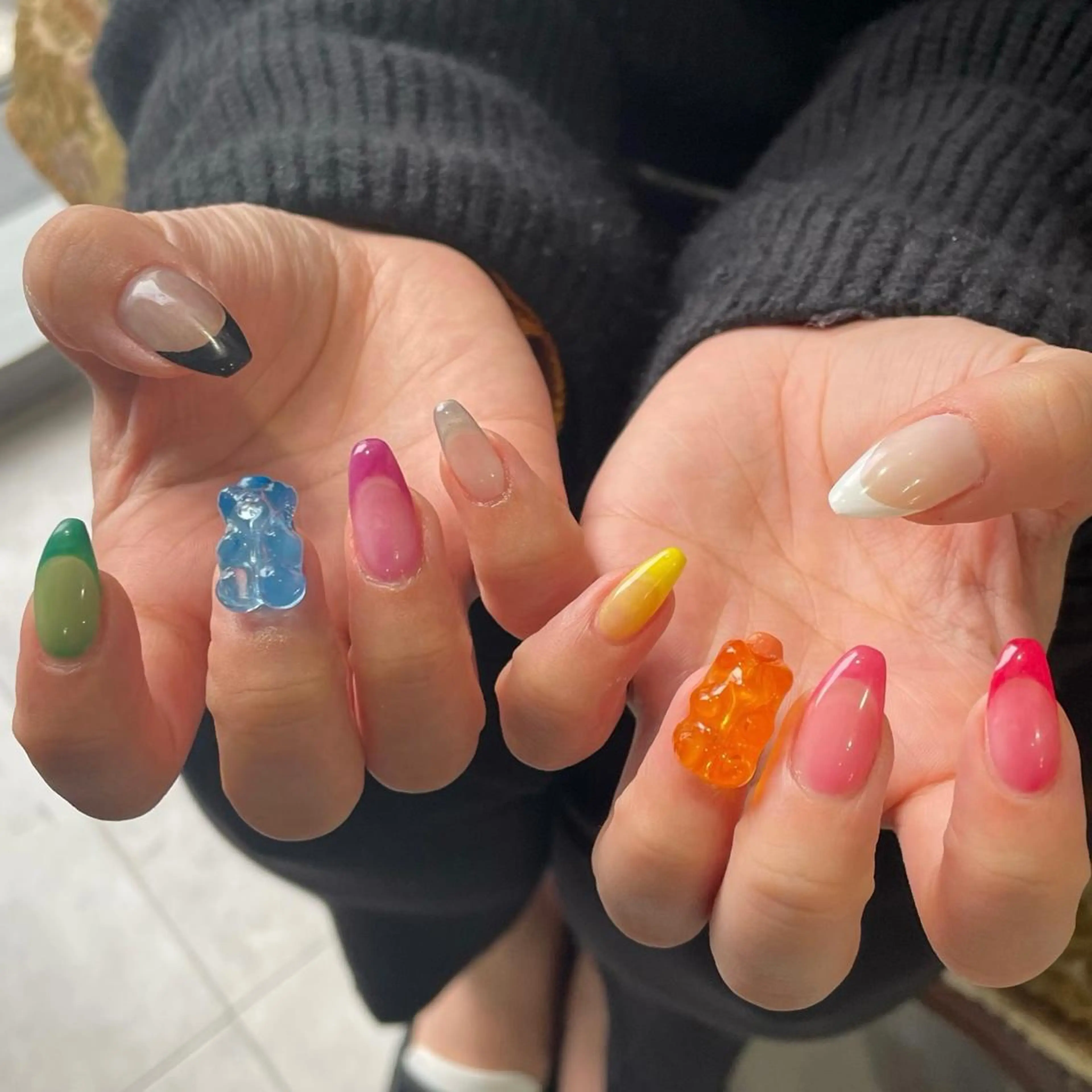 ネイル ハンドネイル MAO ‪☆ 個性派 🪽のネイルデザイン