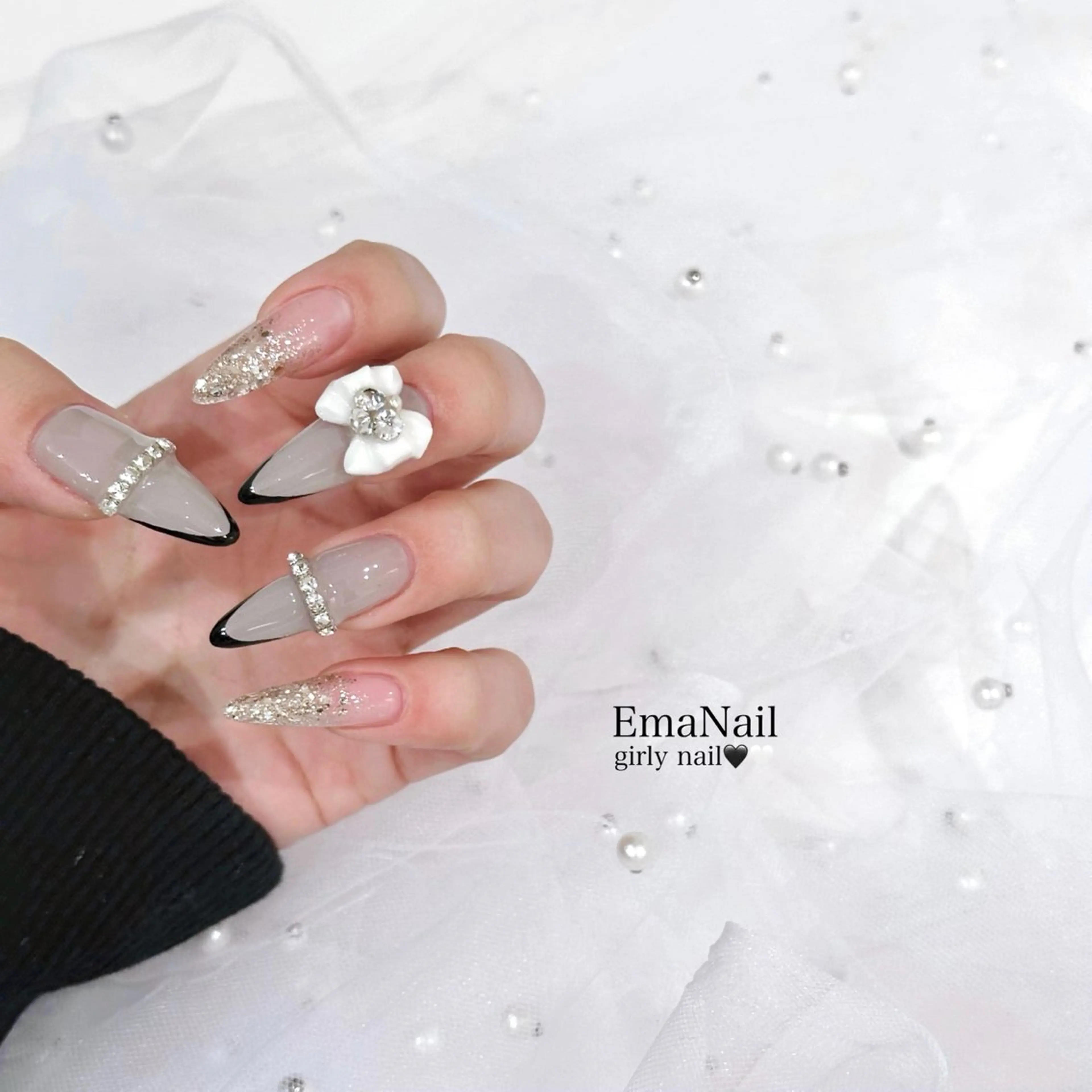 ネイル EmaNail豊中 🎀SANAのネイルデザイン