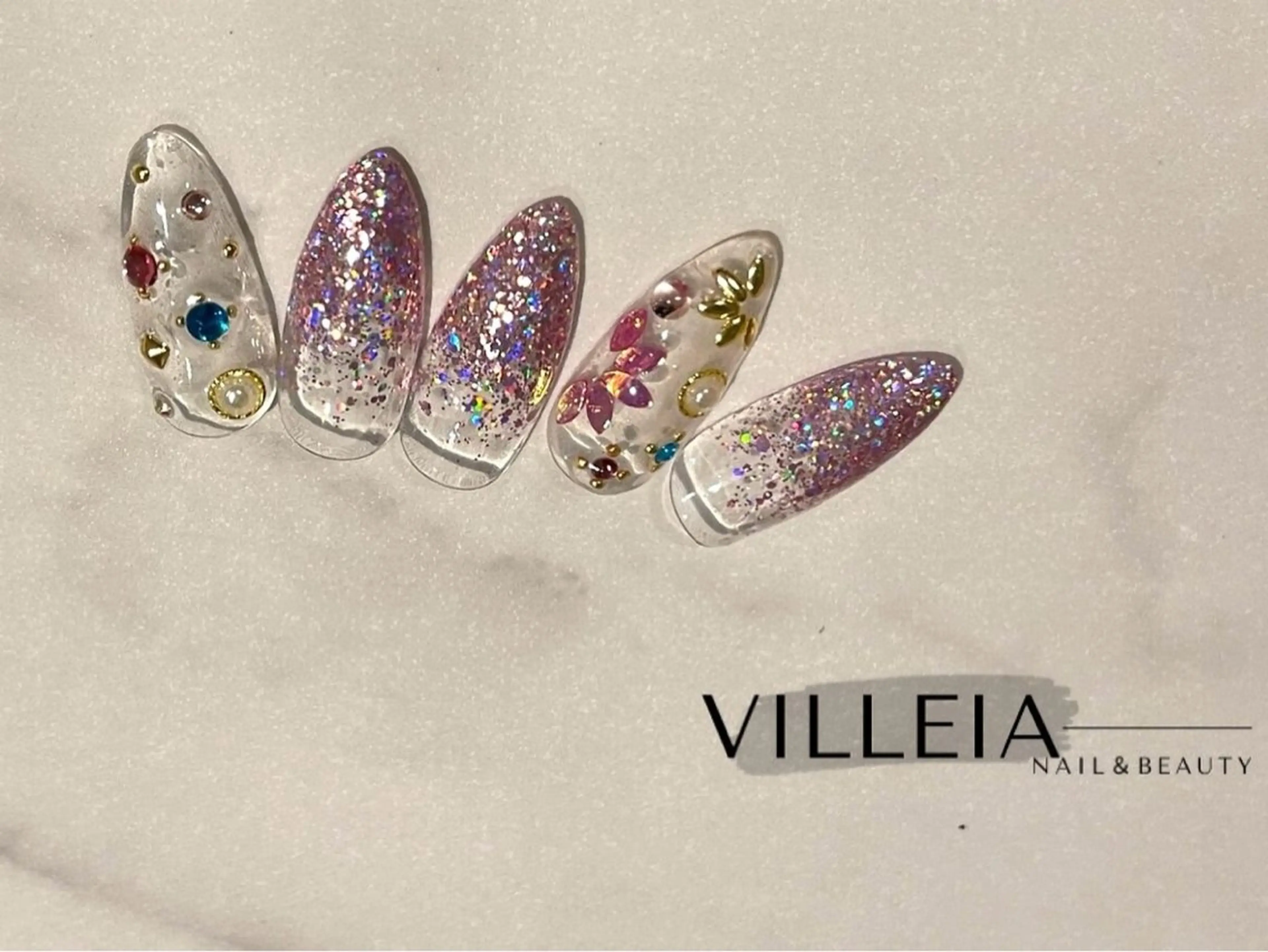 ネイル アートネイル VILLEIA ヴィラレイアのネイルデザイン