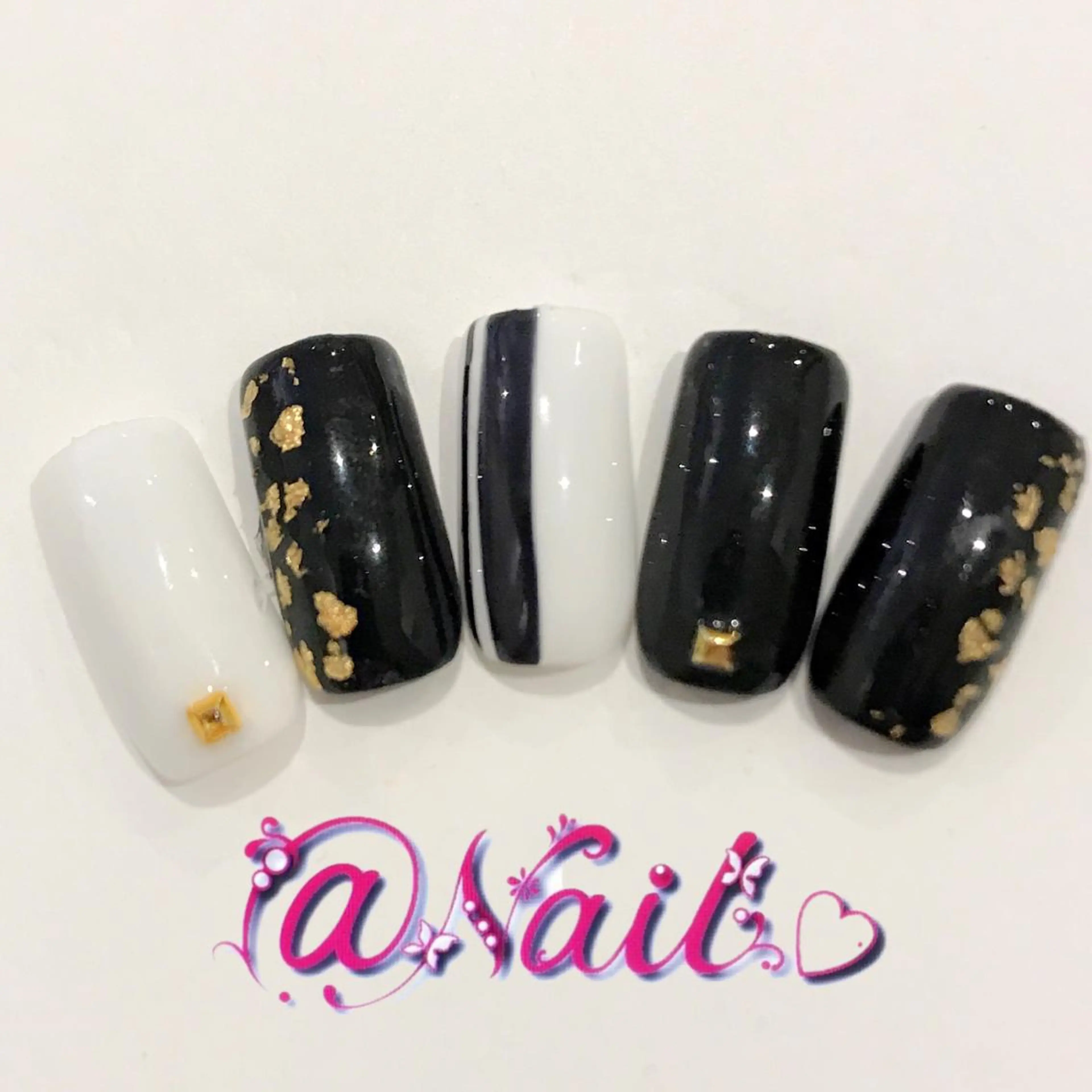 ネイル フットネイル ジェルネイル スカルプネイル 小尾 栞のネイルデザイン