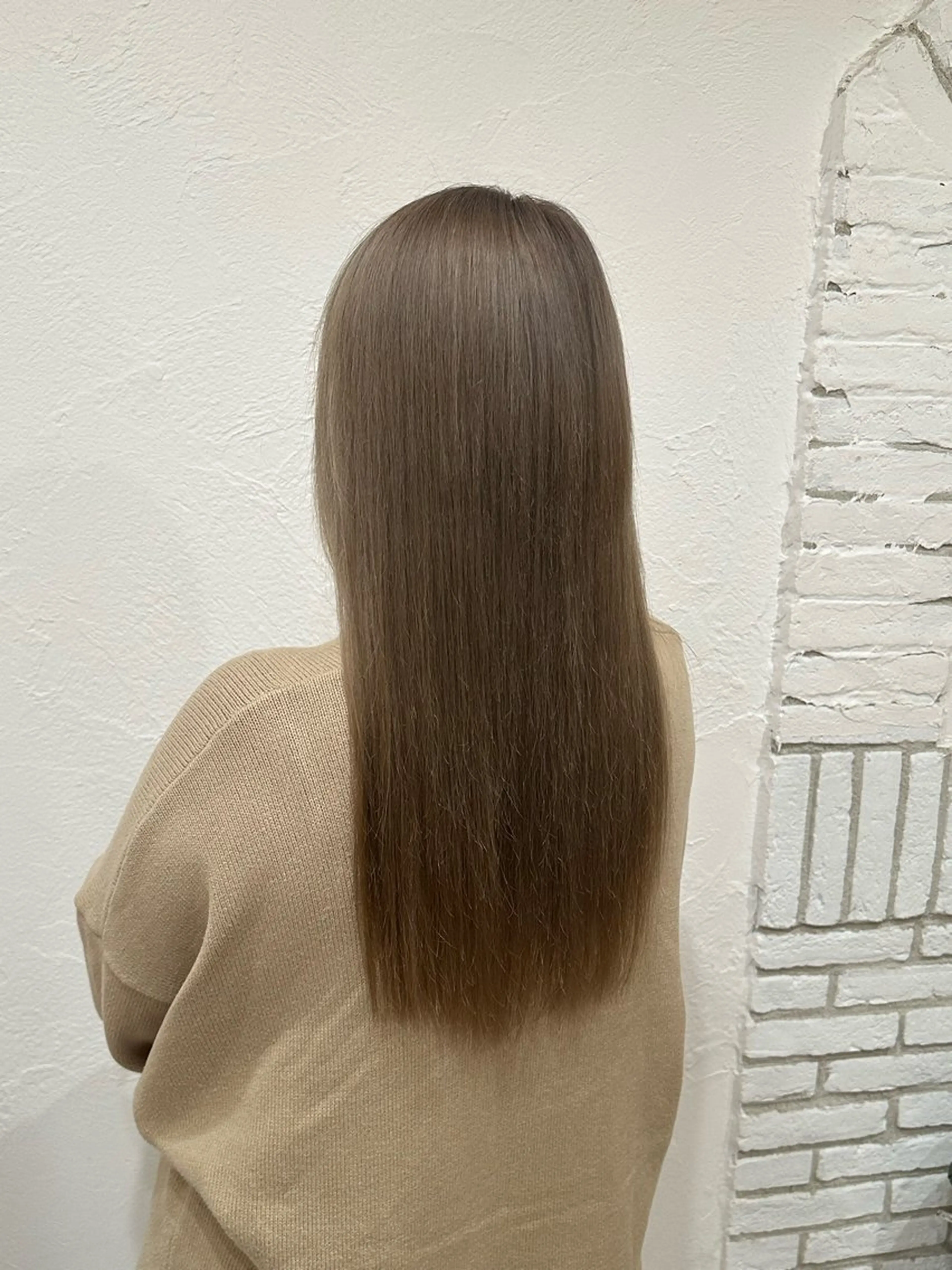 ロング ヘアカラー トリートメント rebloom所属・山之内匠/艶カラー/ ハイトーン/ブリーチのヘアスタイル