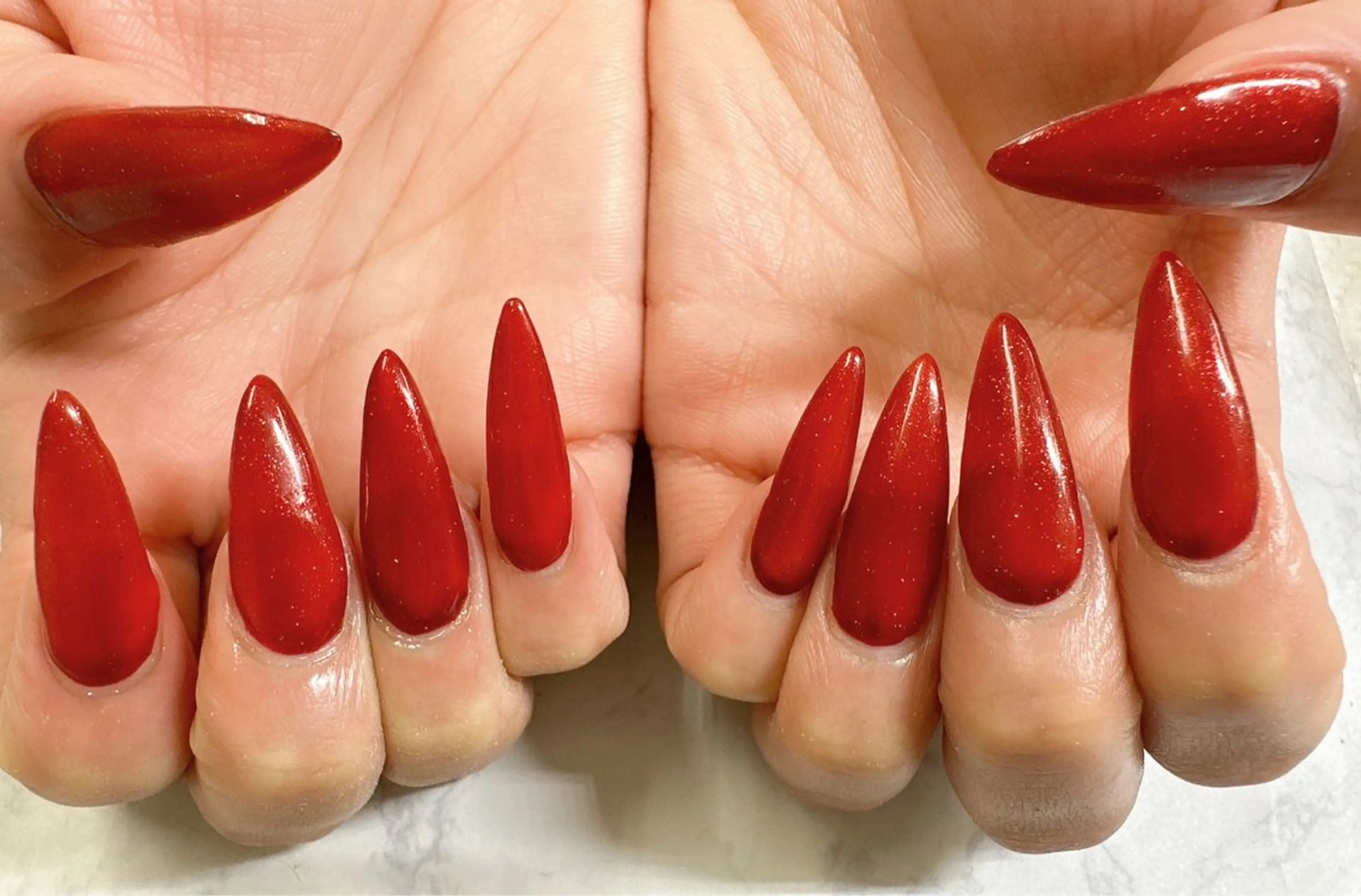 ネイル Minoan Tのネイルデザイン