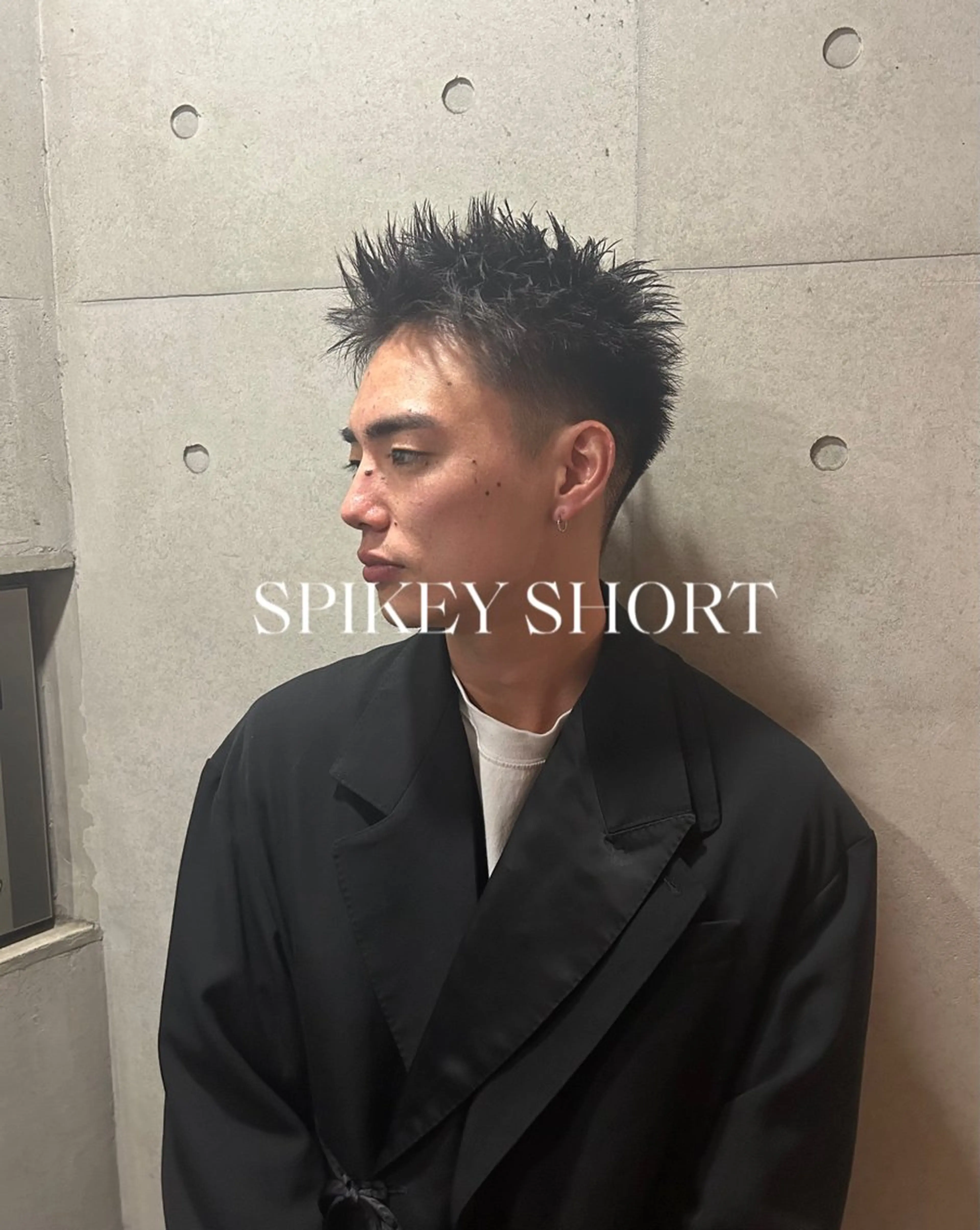 ショート メンズ メンズブリーチ メンズハイライト メンズインナーカラー メンズパーマ プードルパーマ カット charme所属・💈メンズカット ✂︎伊藤大輝💈のヘアスタイル