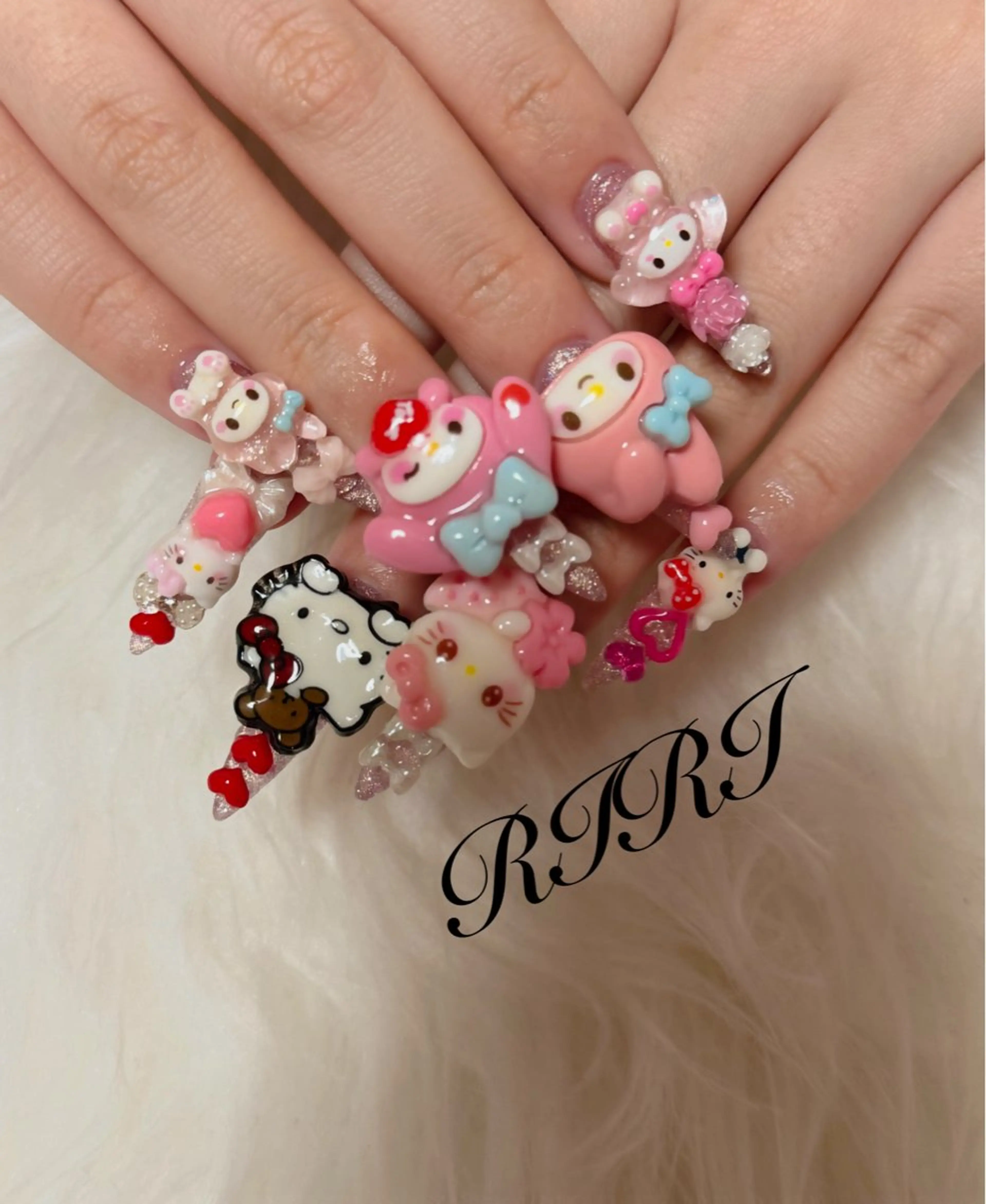 ネイル ジェルネイル ロングネイル スカルプネイル シンプルネイル ハンドネイル riri オーナーのネイルデザイン