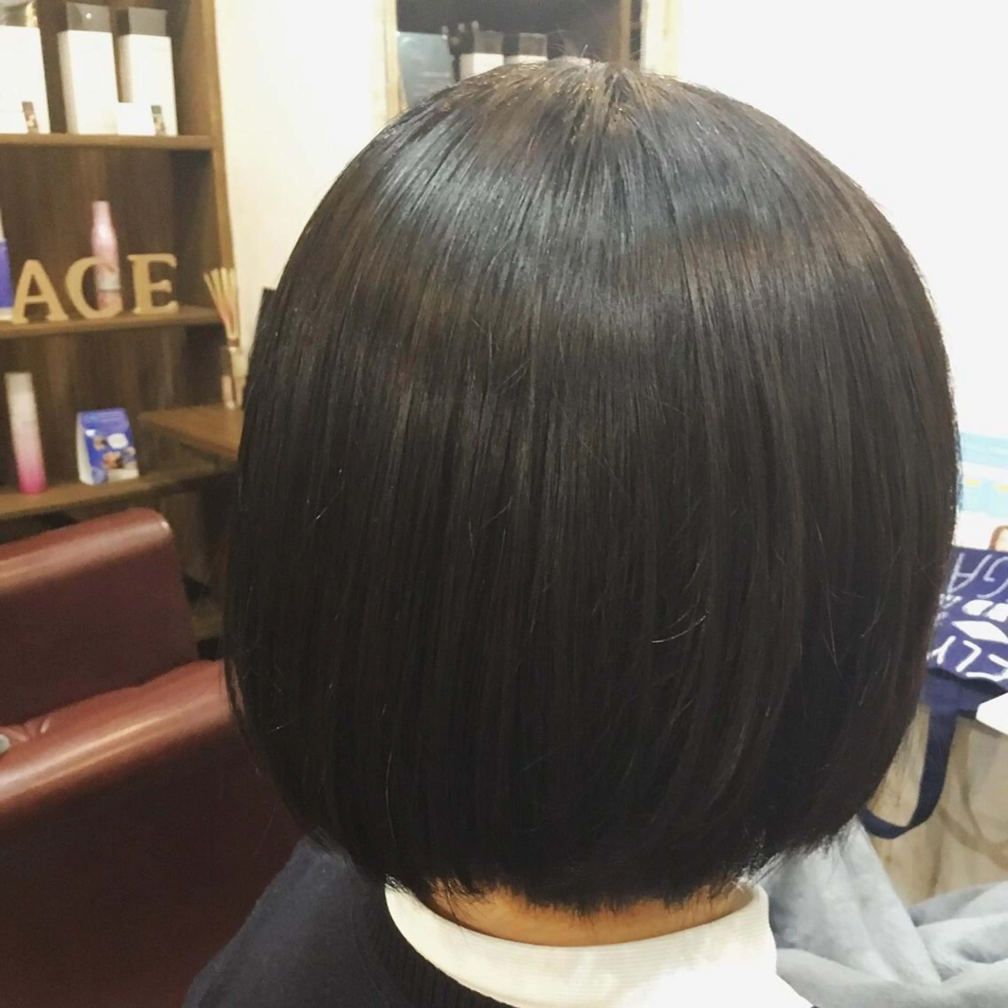 ショート カラー パーマ 金崎 新吾のヘアスタイル
