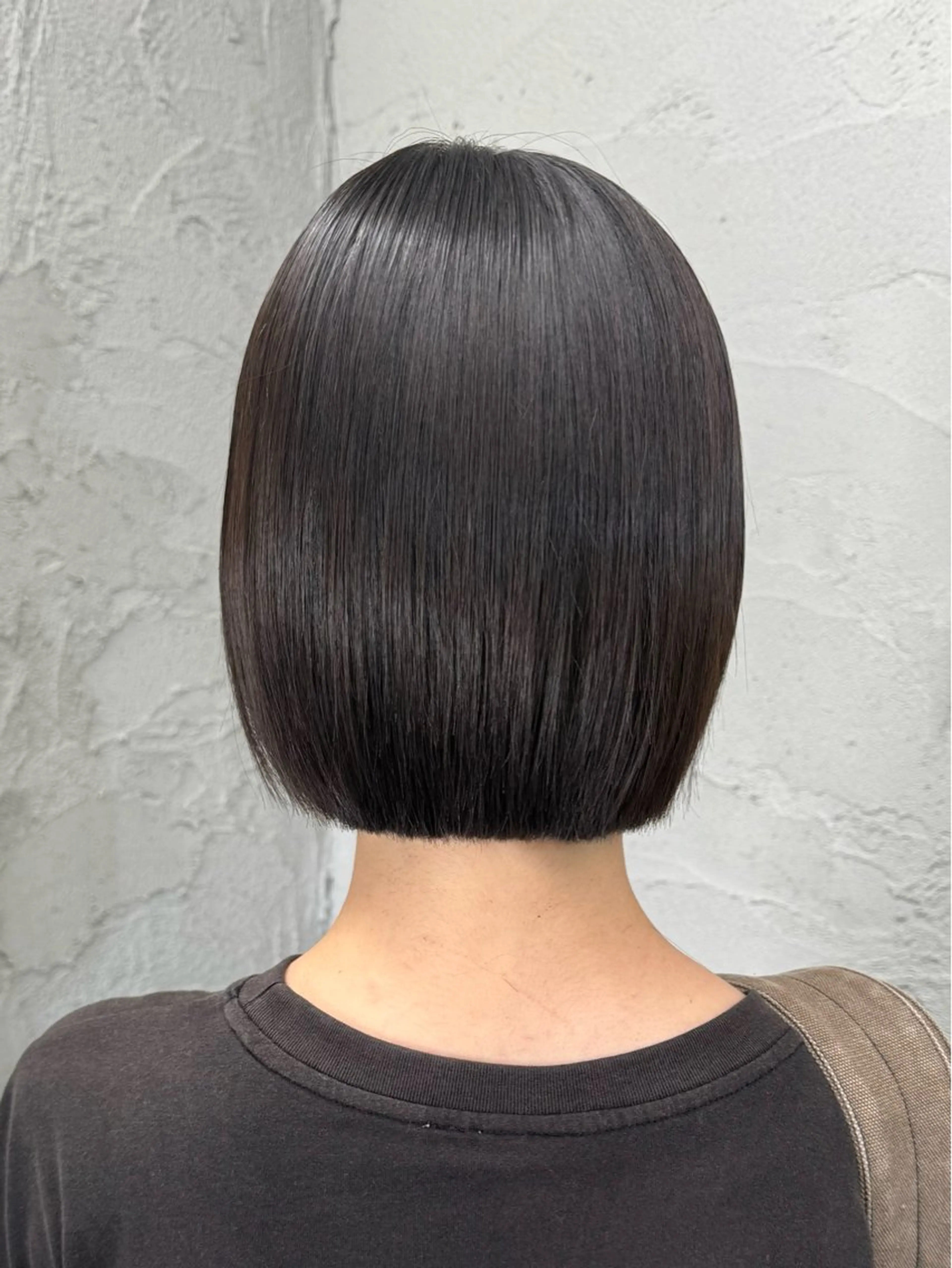 【うねり癖防止】カット前髪縮毛矯正+トリートメントの写真