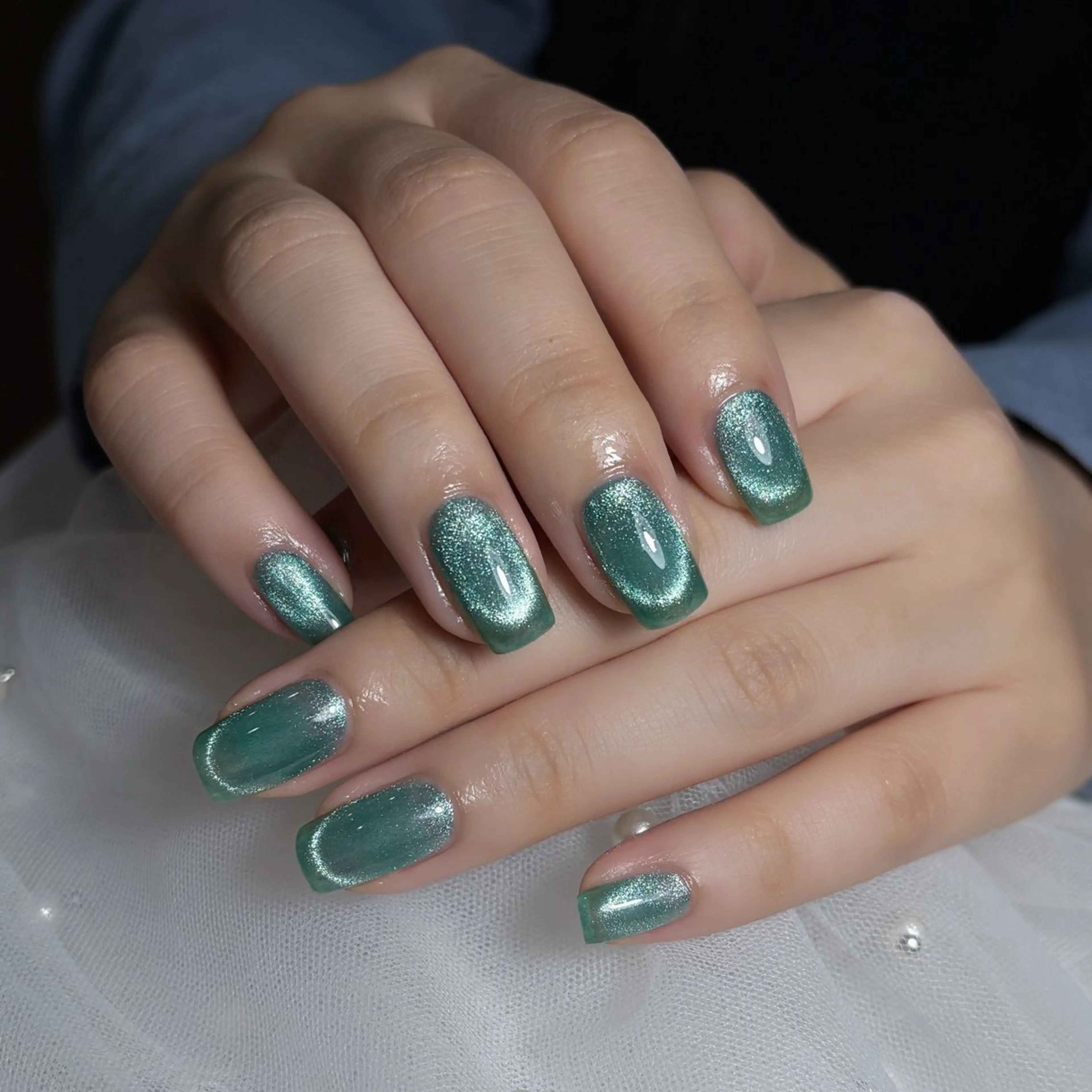 ネイル キラキラネイル シンプルネイル 春ネイル ワンホンネイル 冬ネイル SORA Nailのネイルデザイン