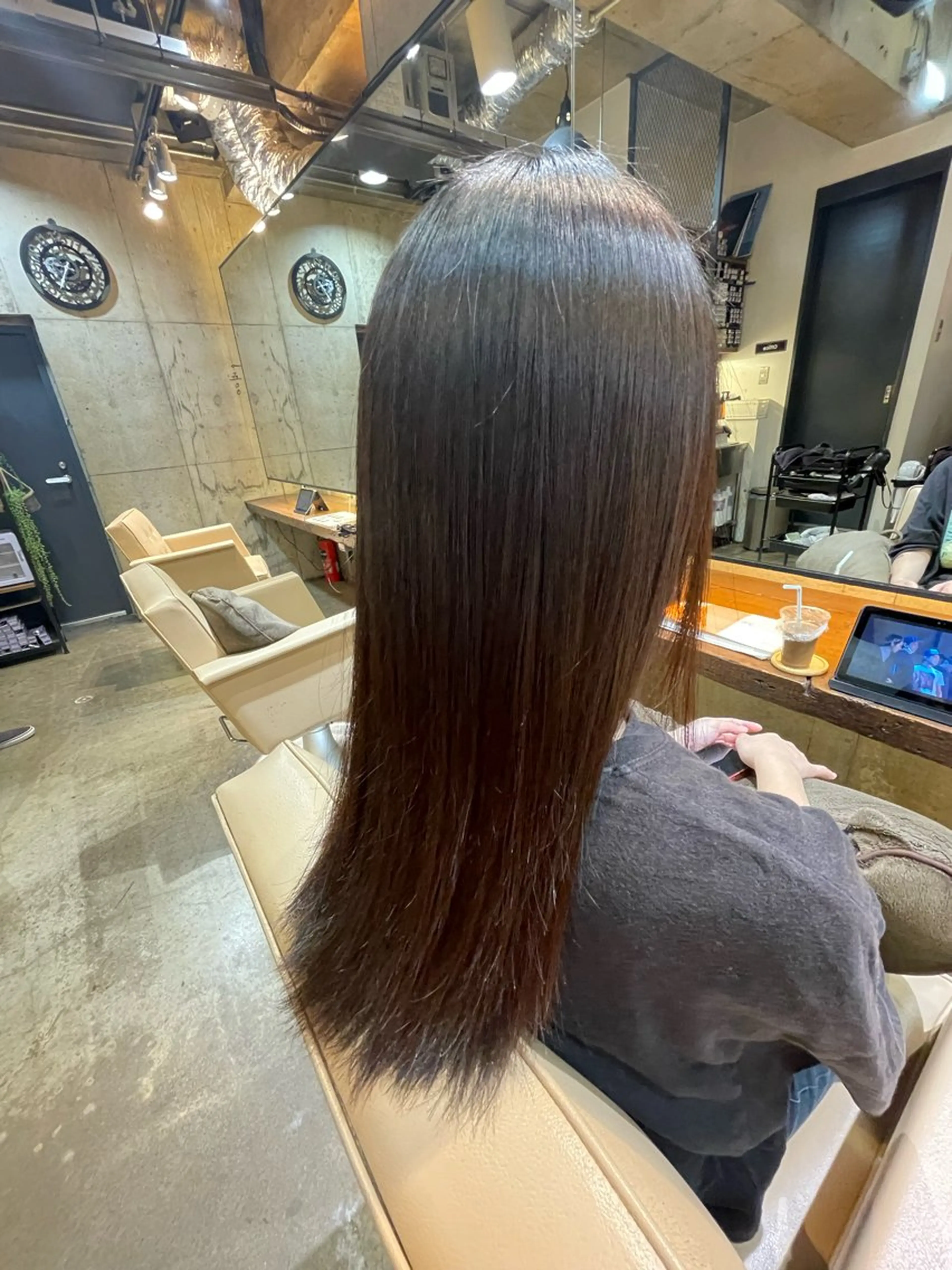 ロング 縮毛矯正 江戸川区reine 舜也のヘアスタイル