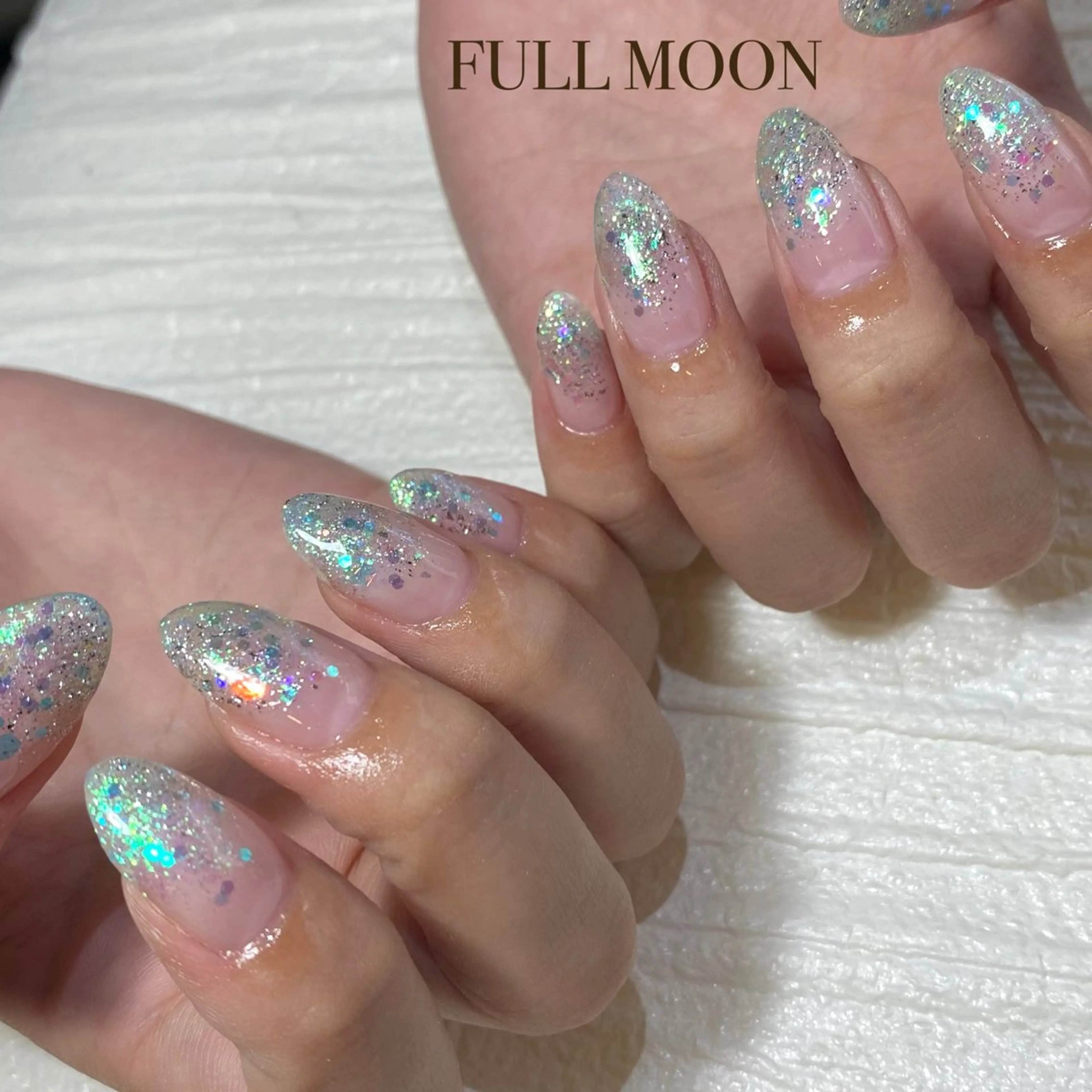 ネイル ハンドネイル FULL MOONのネイルデザイン