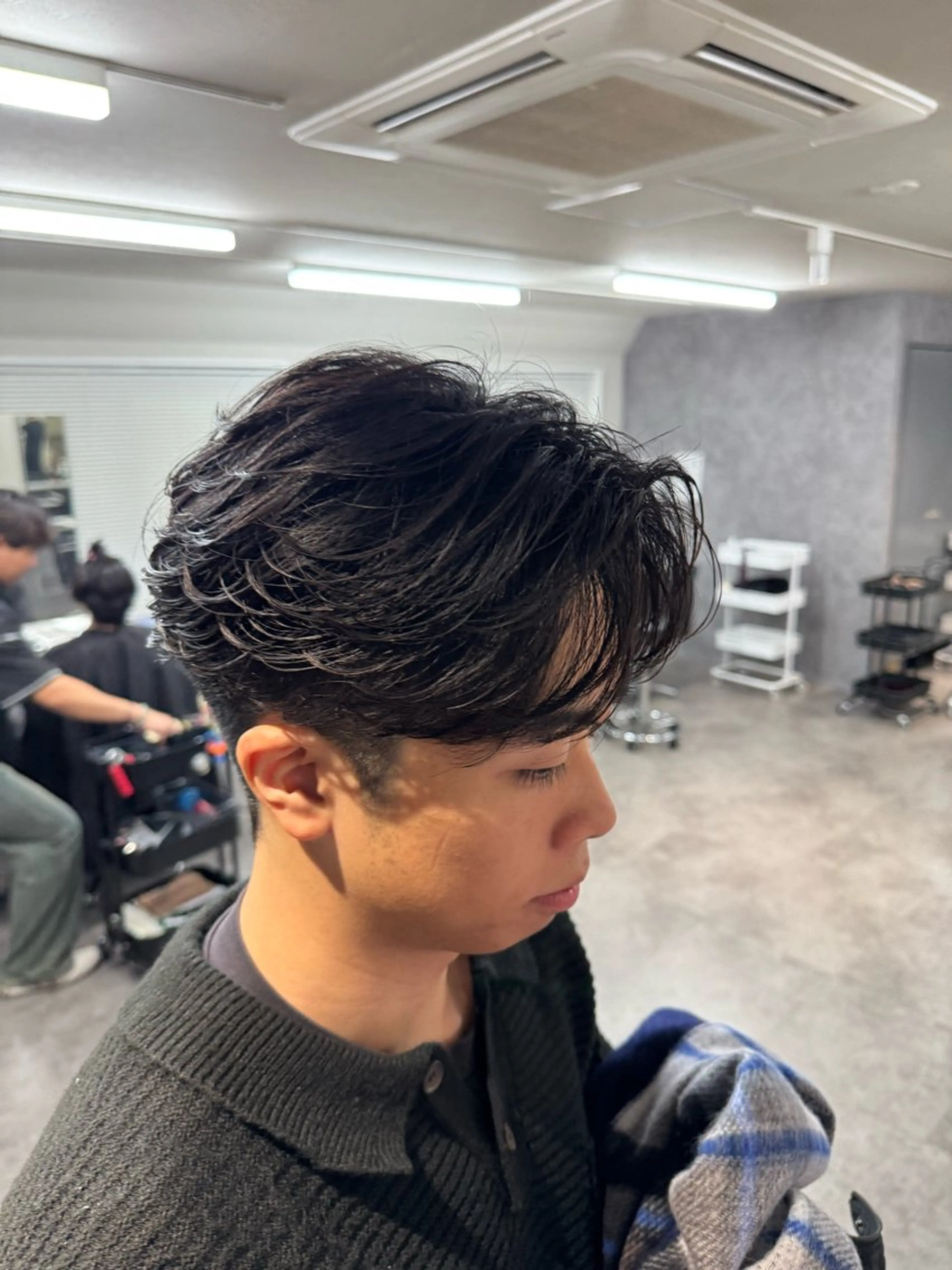 パーマ メンズ フェザーパーマ メンズパーマ カット パーマ 立川韓国ヘア🇰🇷 ダウンパーマ安井鴻輝のヘアスタイル