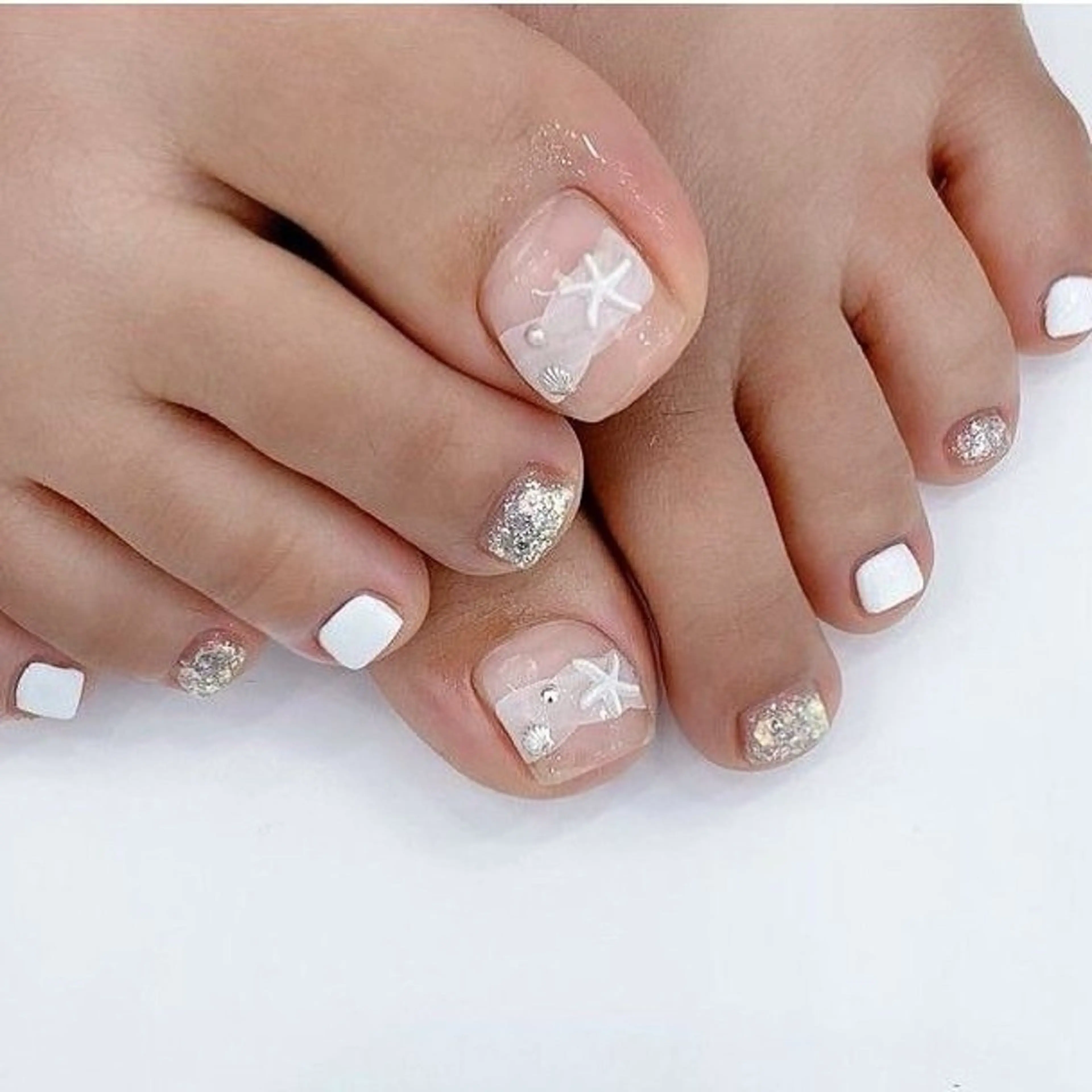 "フットシンプルデザイン-オフ別料金(1000円)の写真