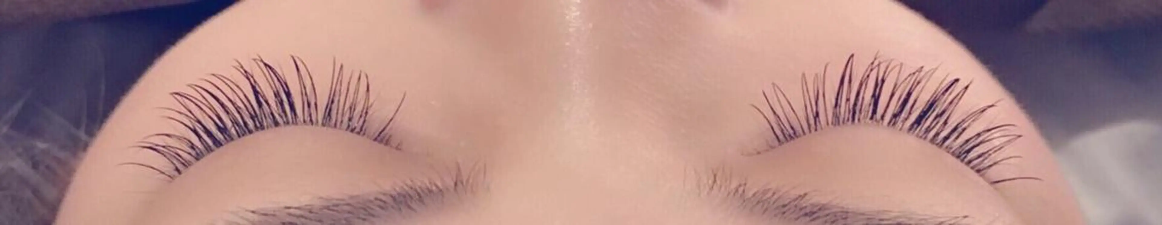 マツエク・マツパ 🤎ベージュカラー 🐶メンズパーマのヘアスタイル