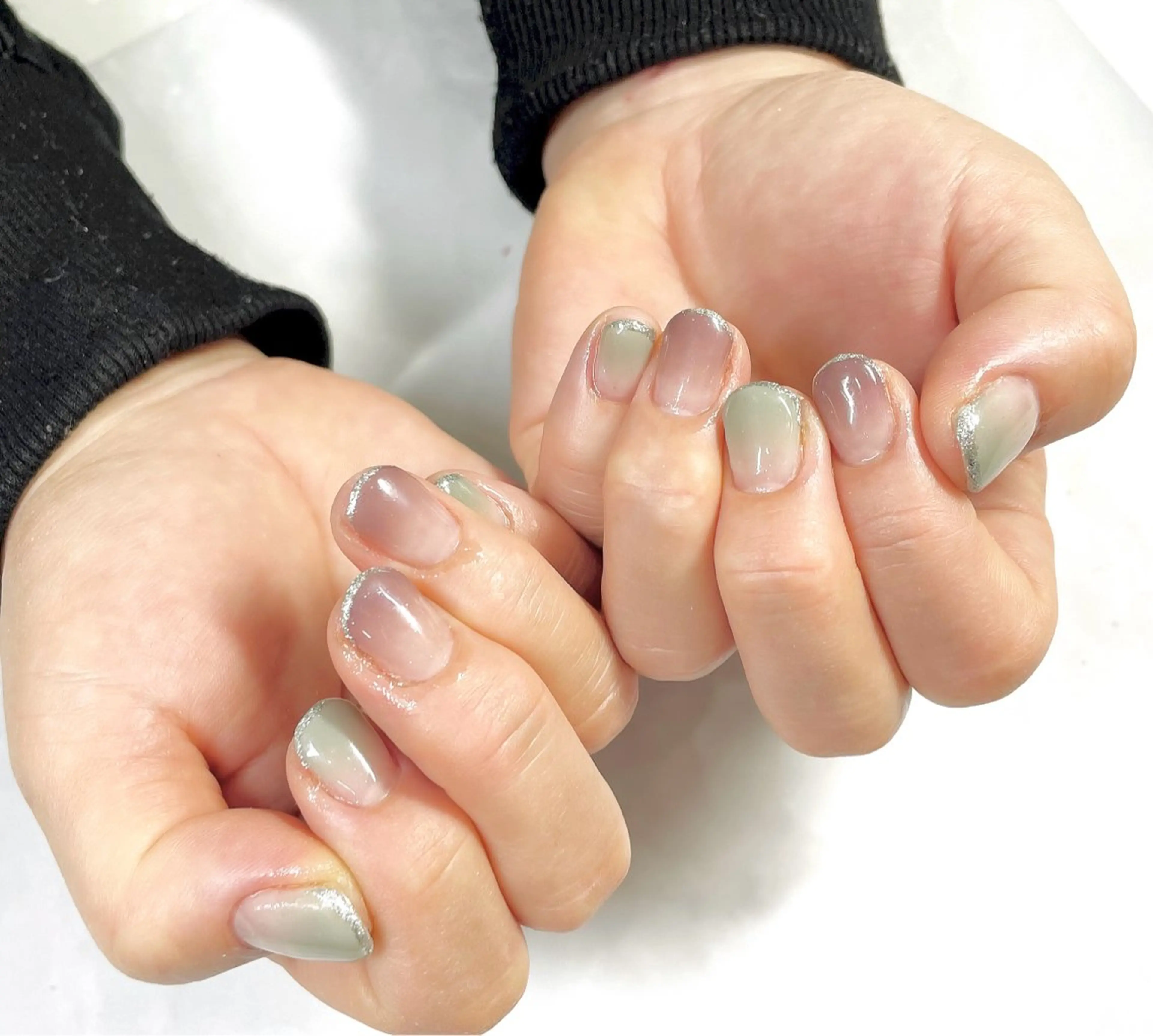 ショート BURGUNDY 🌹eriのネイルデザイン