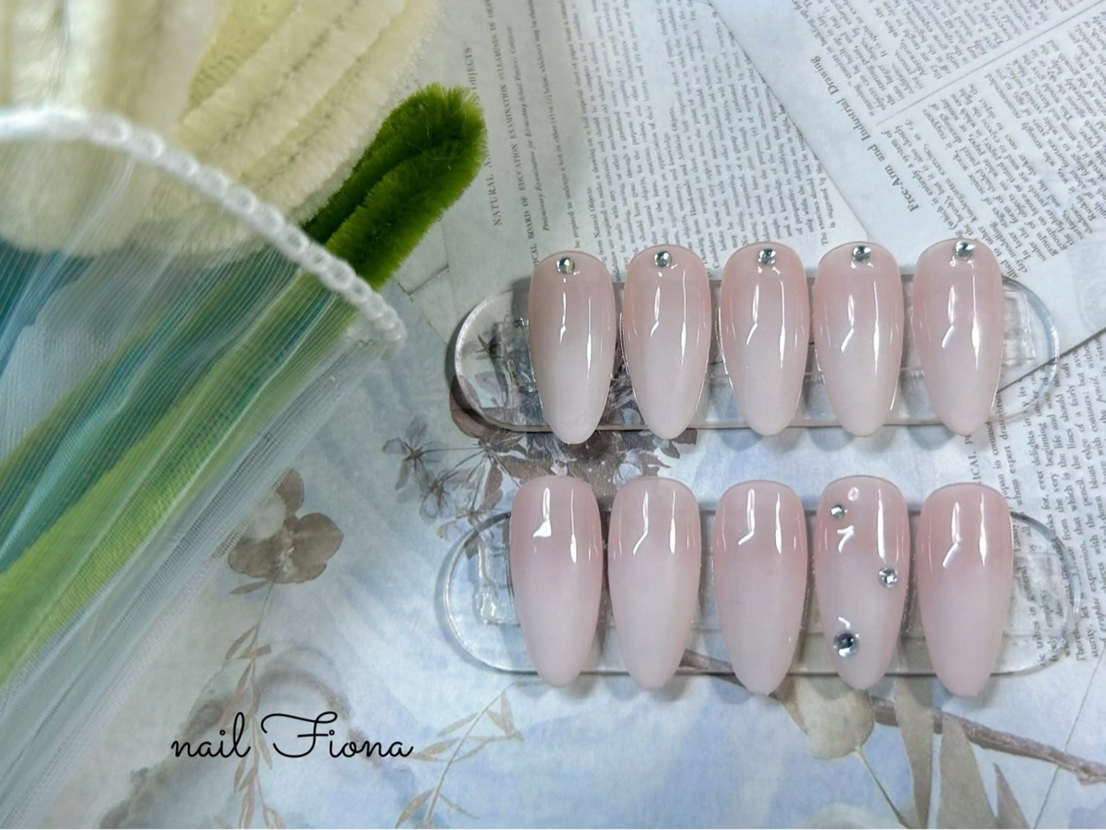 ネイル ハンドネイル ネイルサロン フィオナのネイルデザイン