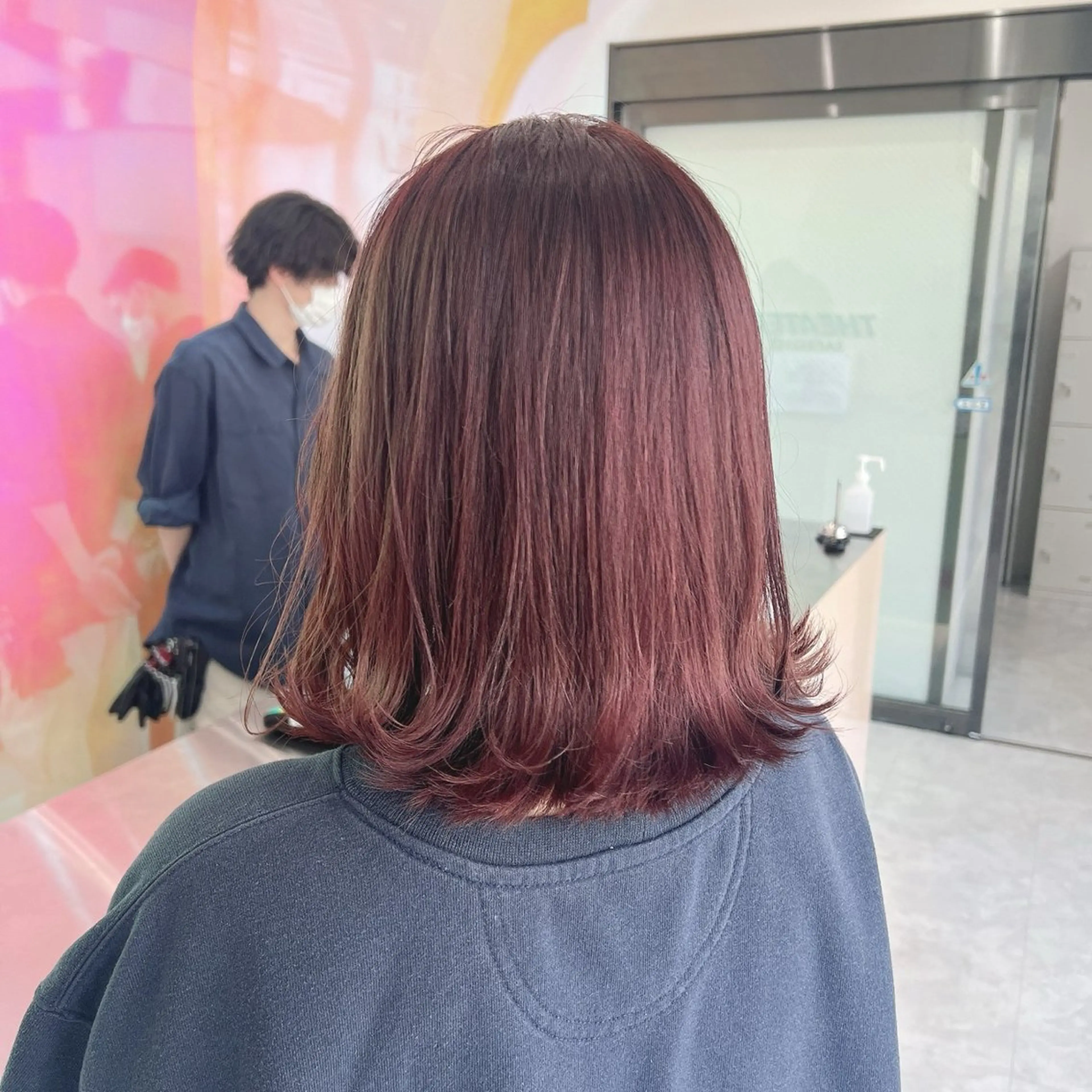 ミディアム カラー パーマ ヘアアレンジ メンズ 🤍透明感カラー🤍 ブリーチ🤍AINEのヘアスタイル