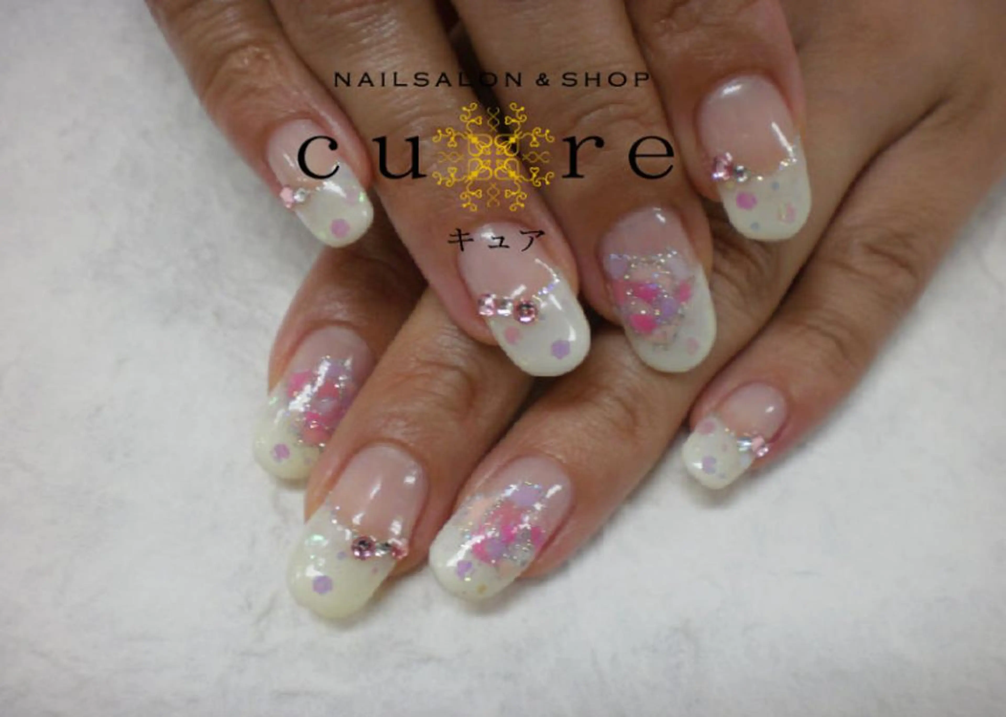 ミディアム ネイル ネイルサロン Cureのネイルデザイン