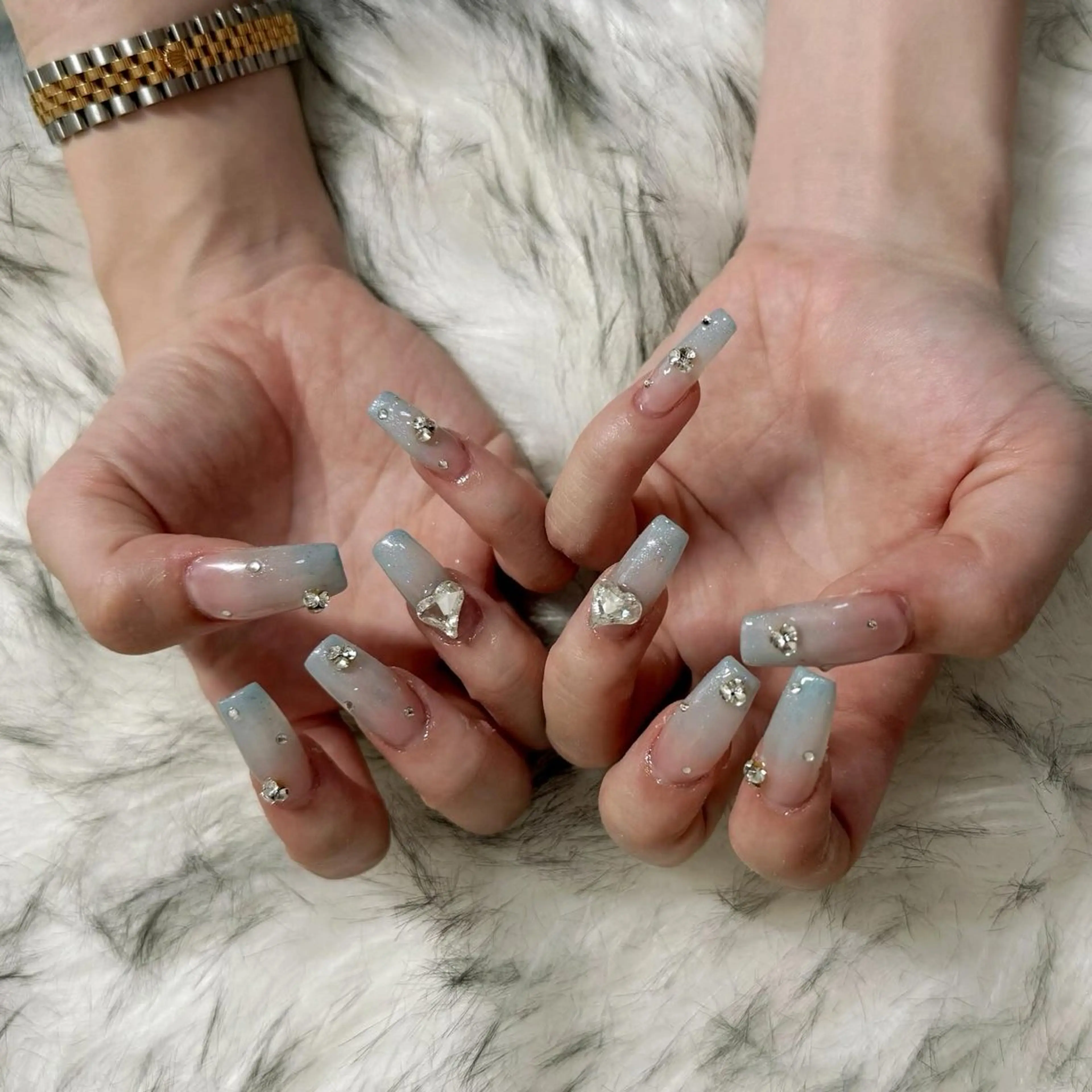 ロング ハンドネイル mao .のネイルデザイン