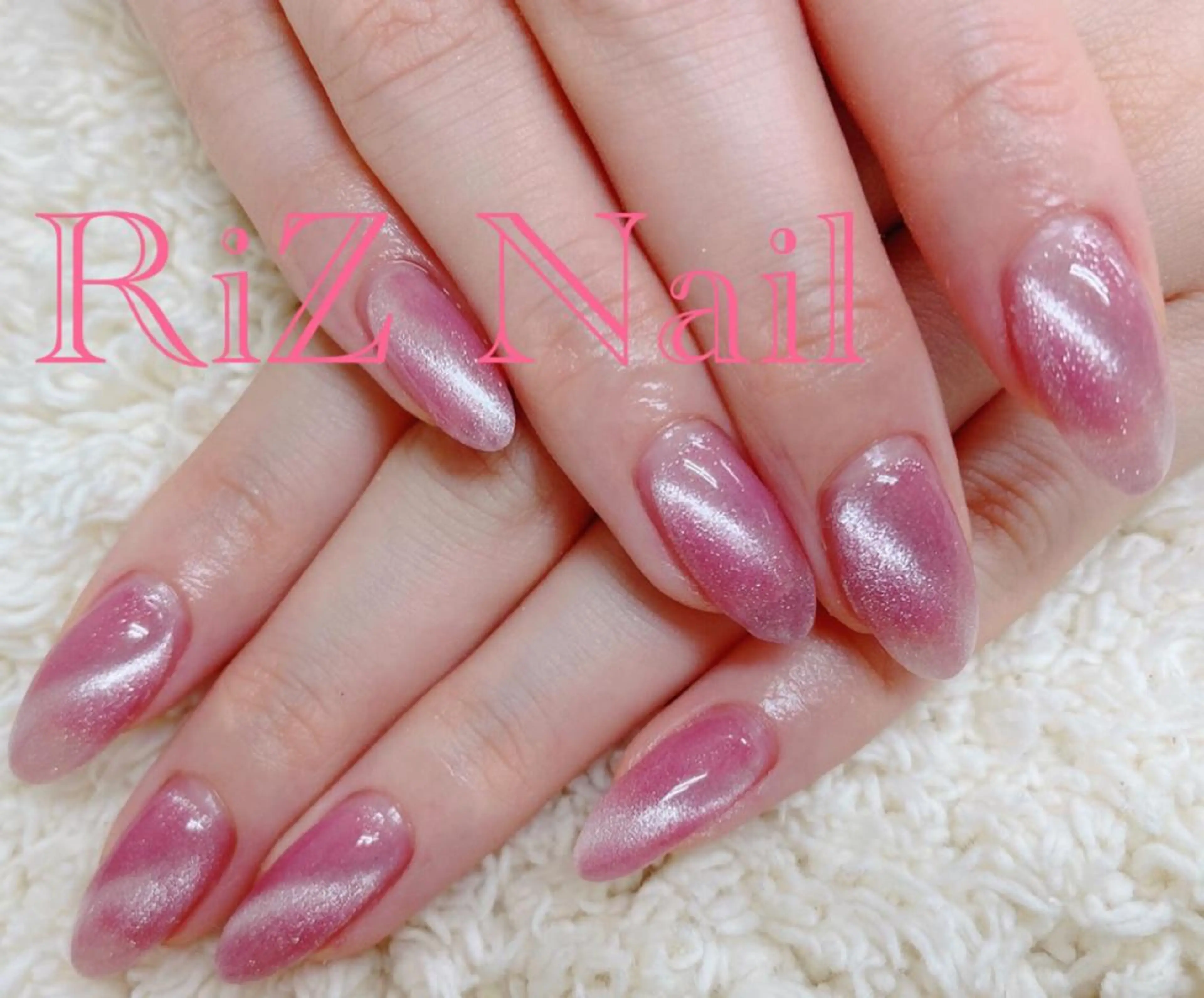 ネイル マグネットネイル マグネットワンカラー ワンカラーネイル ピンク 春ネイル RiZ nail salonのネイルデザイン