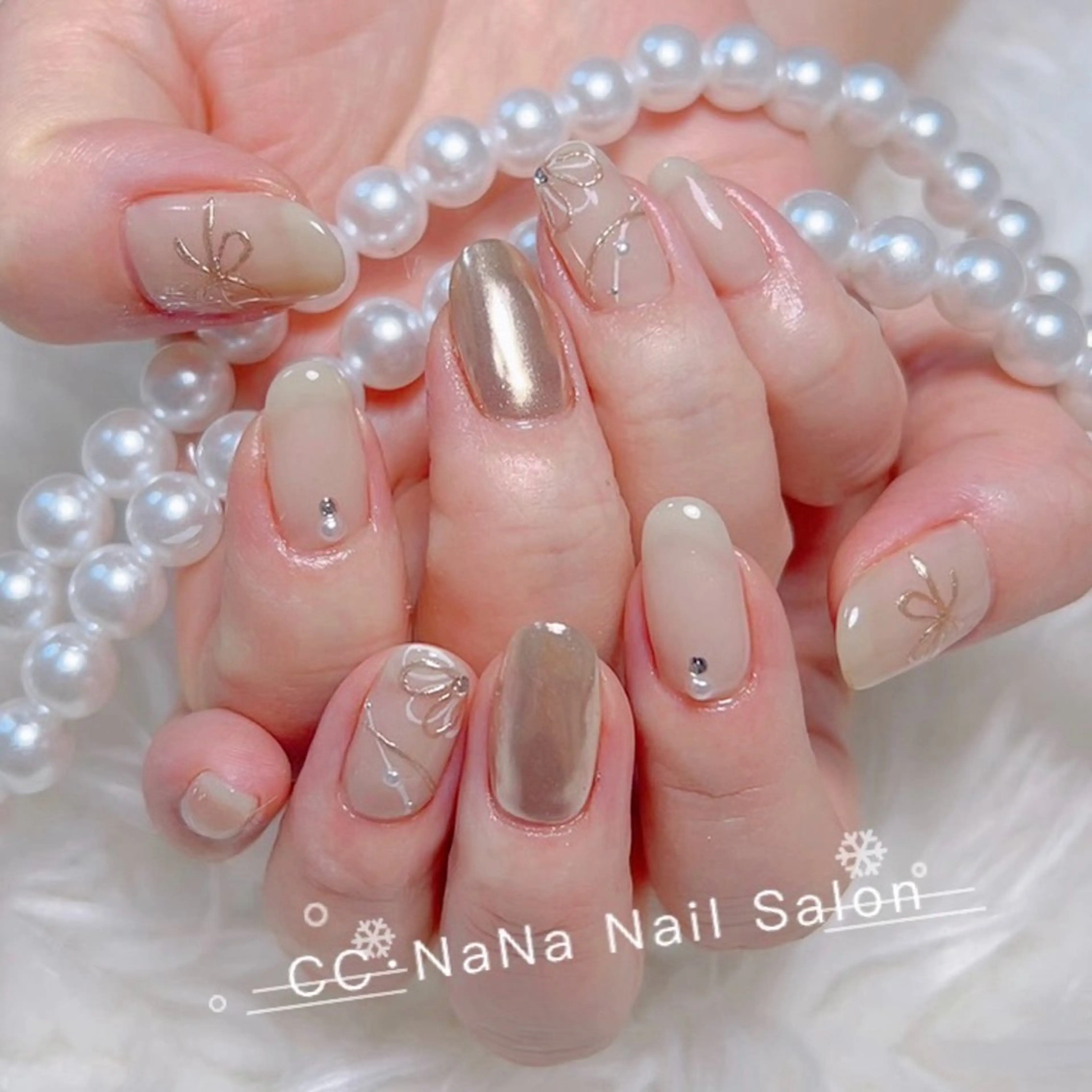 ネイル チークネイル フラッシュネイル ハート キラキラネイル 韓国ネイル ハンドネイル 💎CC・NaNa 韓国風ネイル🌙Cのネイルデザイン