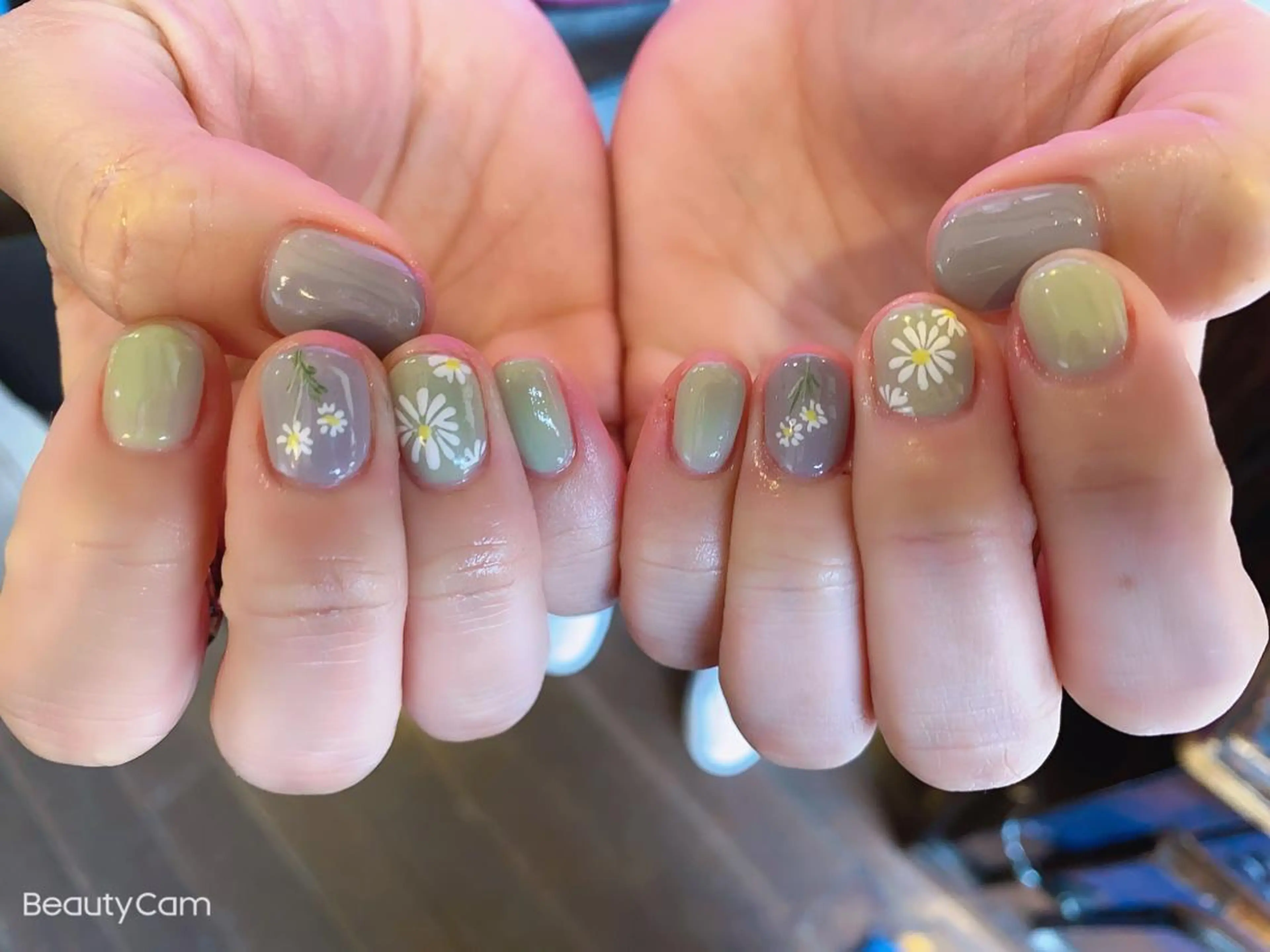 ネイル fruitful + YUKOのネイルデザイン