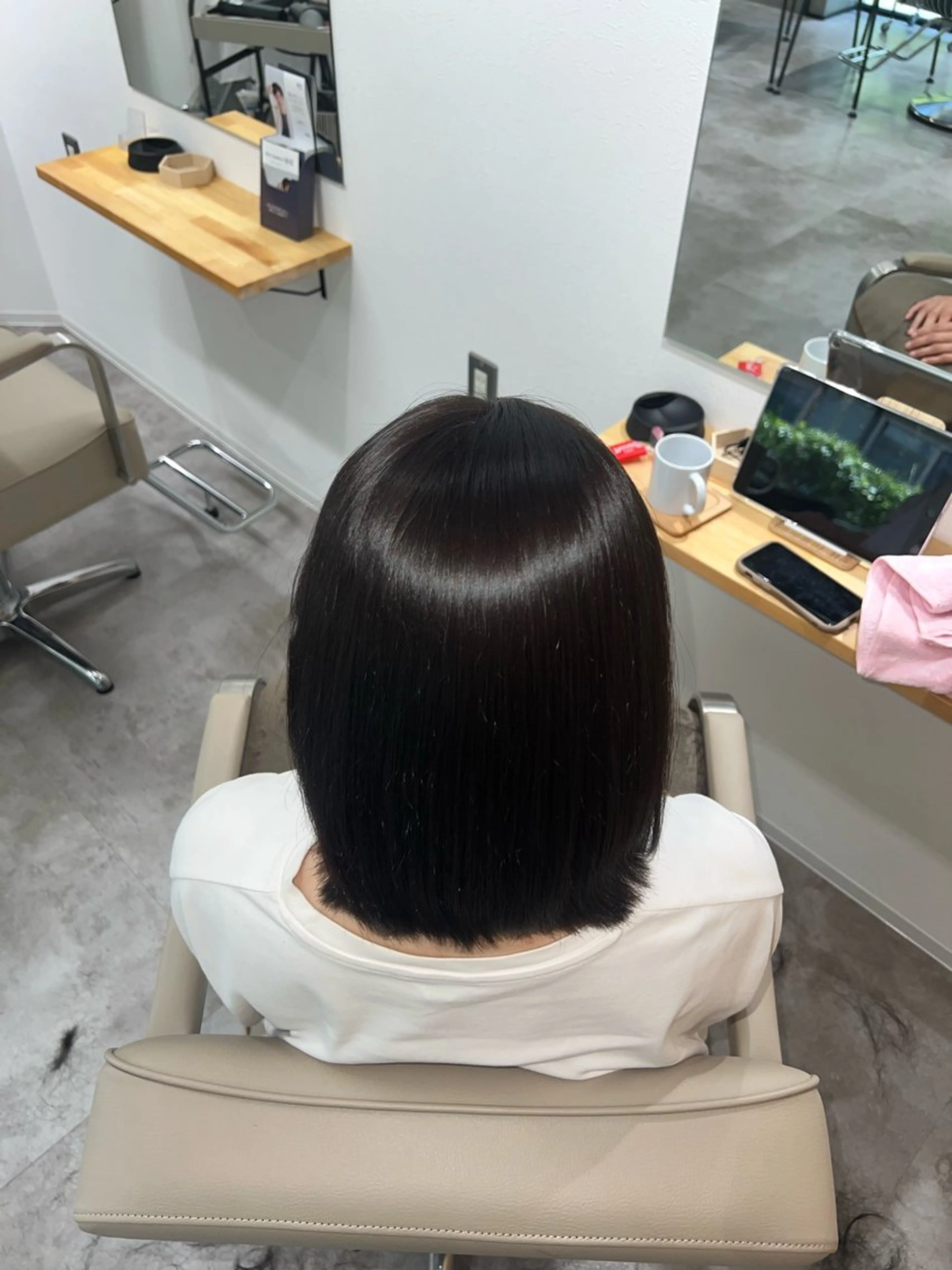 ミディアム 髪質改善 トリートメント カット ヘアカラー トリートメント ONE EIGHTY 表参道所属・🫧髪質改善 縮毛矯正特化🫧中西のヘアスタイル